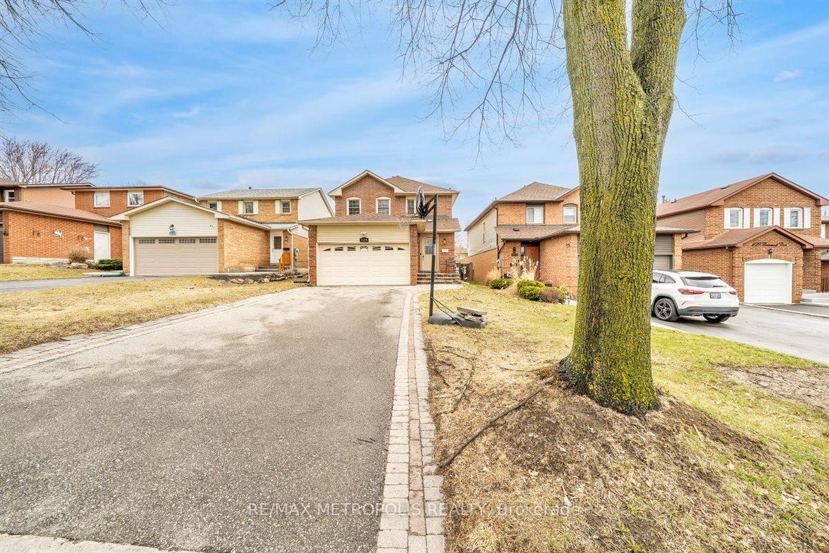 Photo 47 of 1125 Cedarcroft Crescent, Pickering, Liverpool — HOMEH