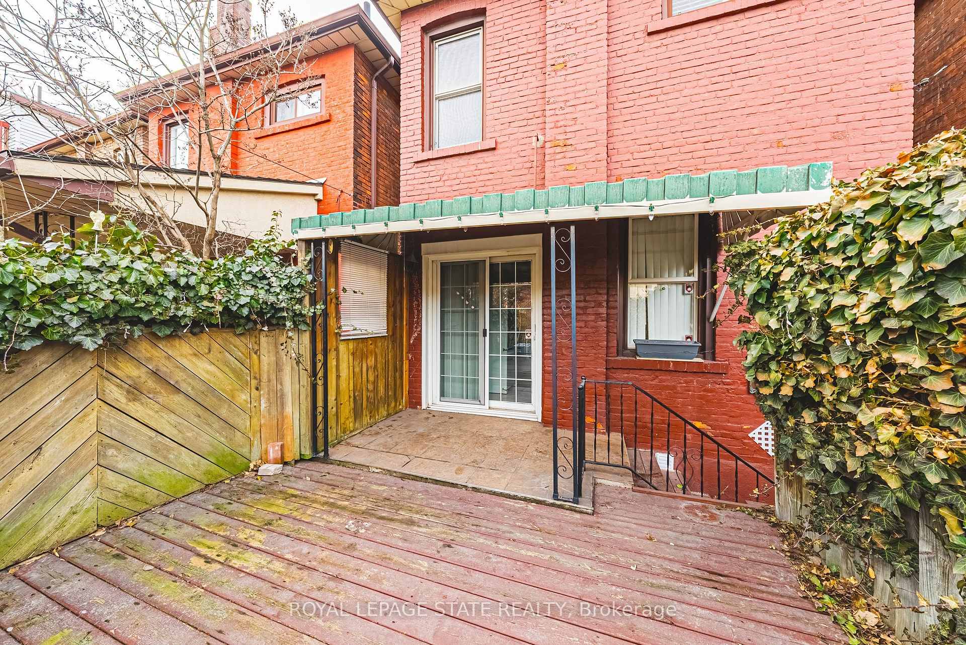 Photo 39 of 32 Sherman Avenue N, Hamilton, Gibson — HOMEH