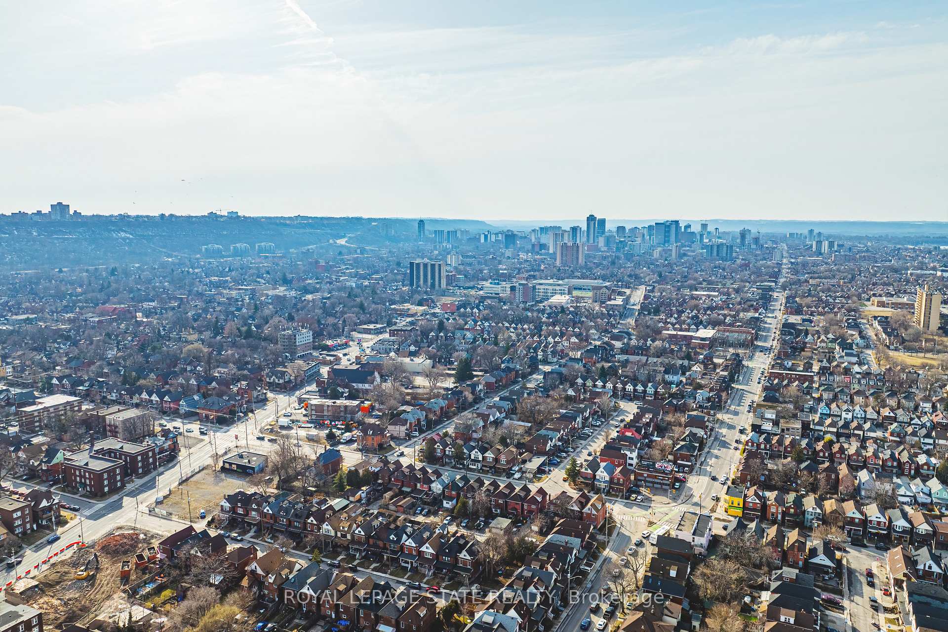 Photo 42 of 32 Sherman Avenue N, Hamilton, Gibson — HOMEH