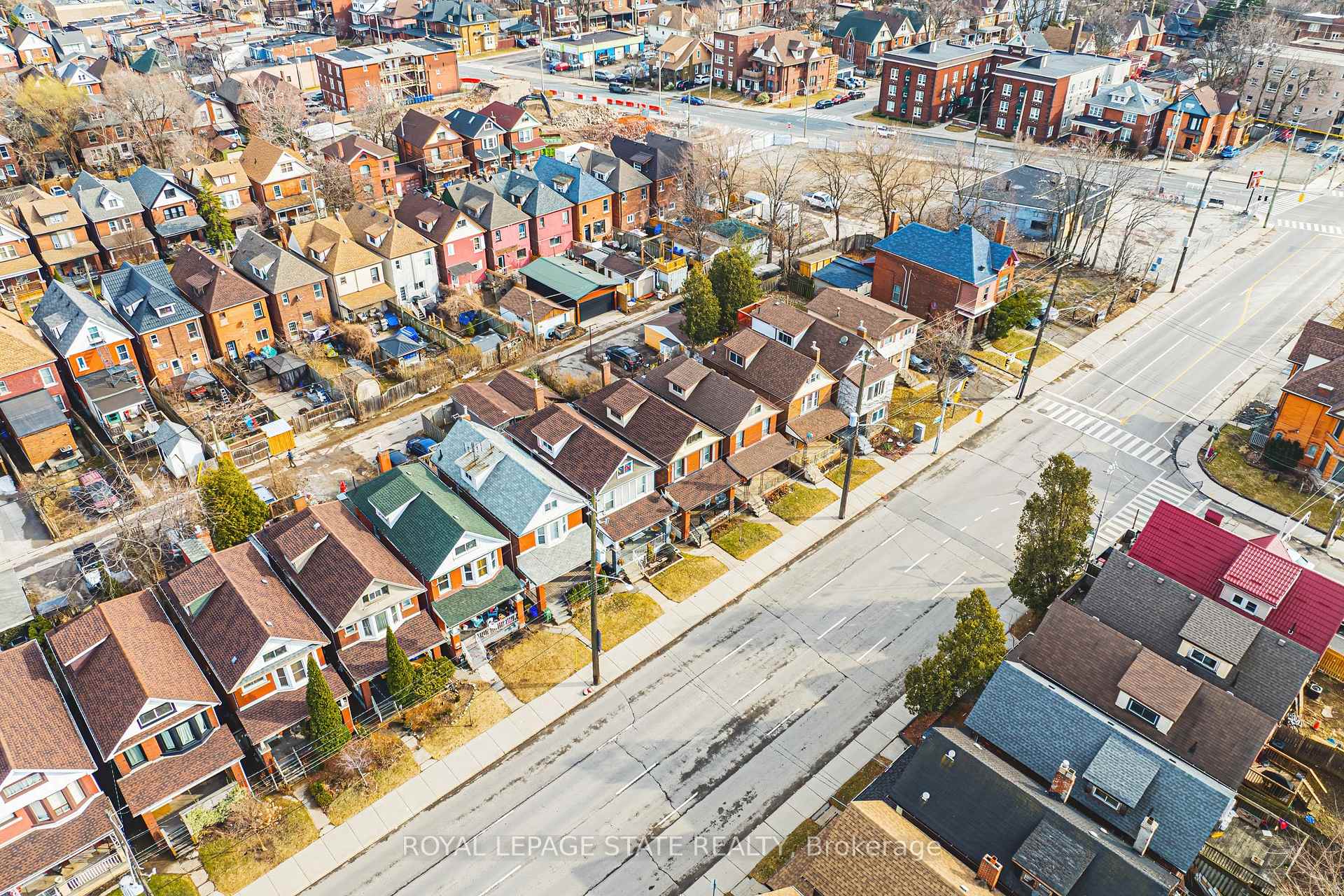 Photo 40 of 32 Sherman Avenue N, Hamilton, Gibson — HOMEH