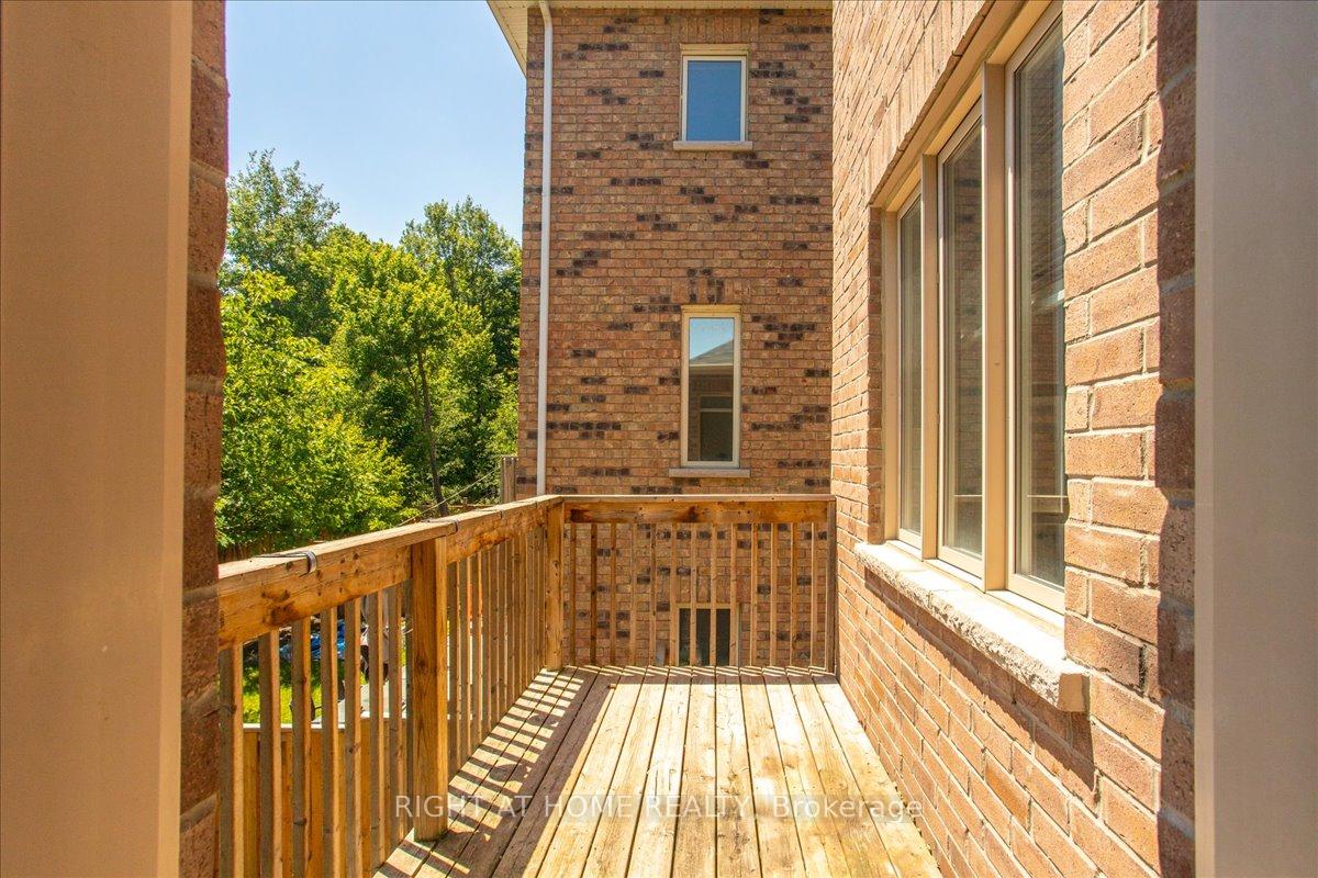 Photo 37 of 1011 Abram Court, Innisfil, Alcona — HOMEH