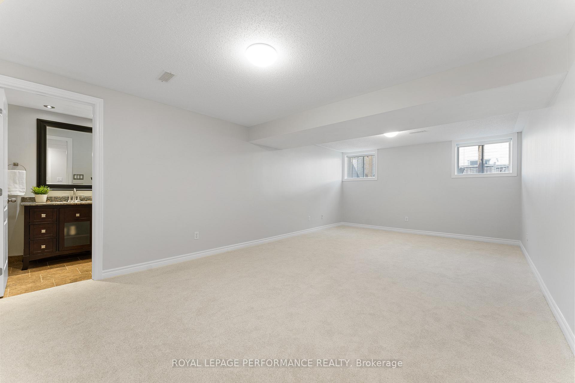 Photo 34 of 239 Deerfox Drive, Ottawa, Barrhaven - Longfields — HOMEH