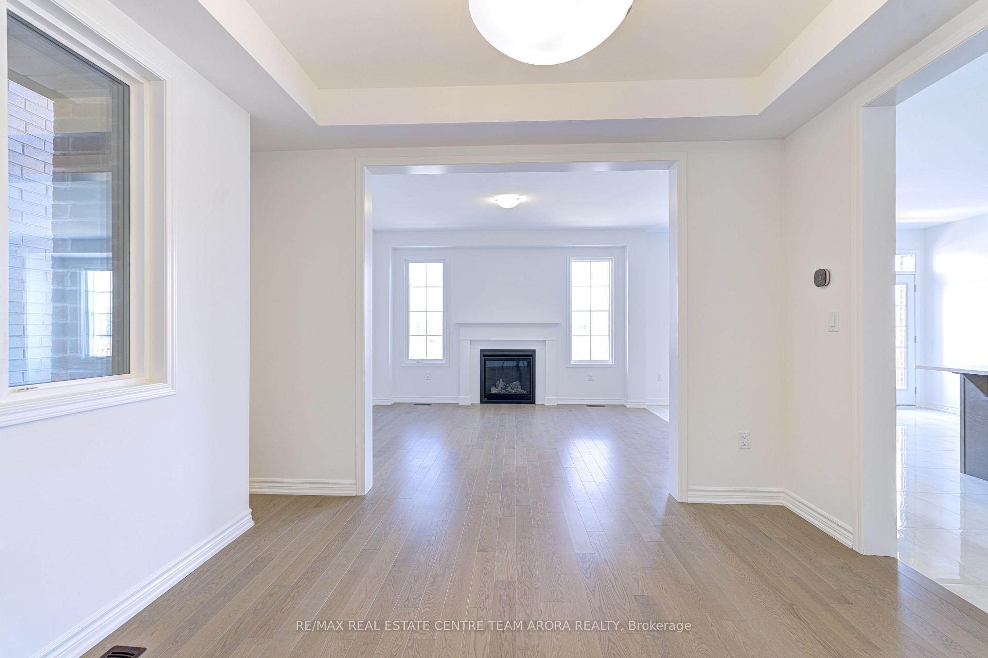 Photo 3 of 36 Aster Woods Drive, Caledon, Rural Caledon — HOMEH