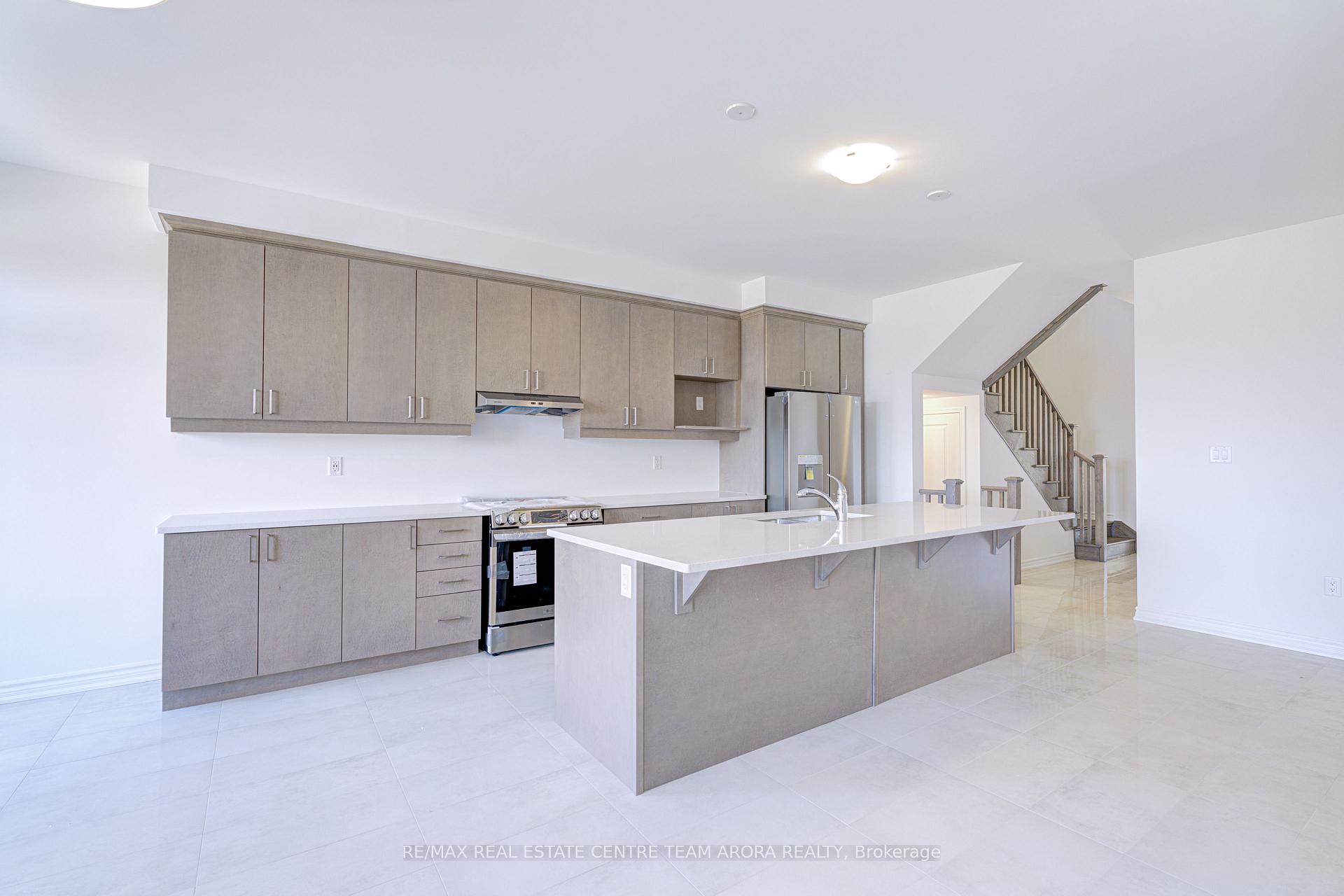 Photo 9 of 36 Aster Woods Drive, Caledon, Rural Caledon — HOMEH