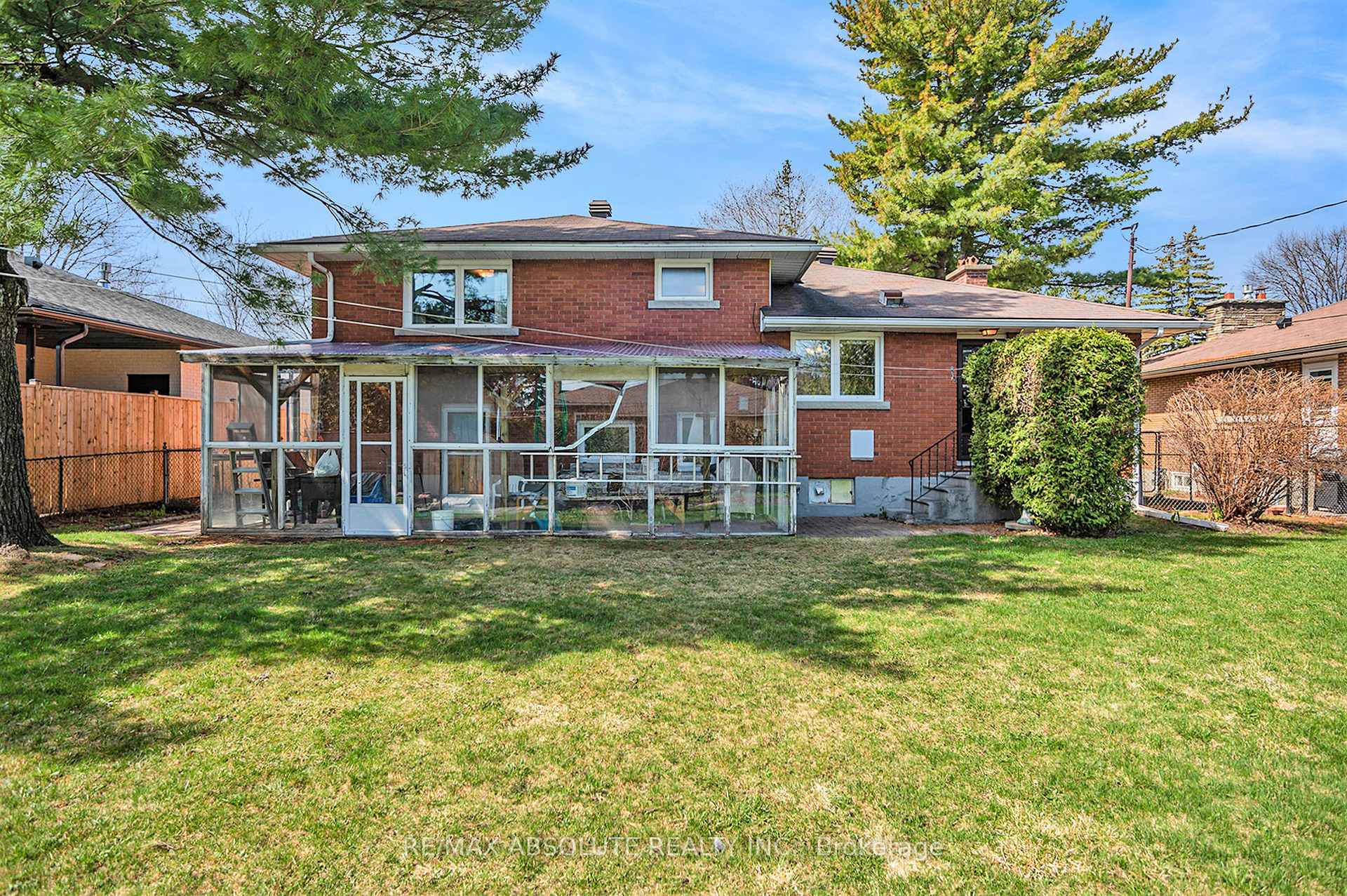 Photo 25 of 969 Hare Avenue, Ottawa, McKellar Heights/Glabar Park — HOMEH