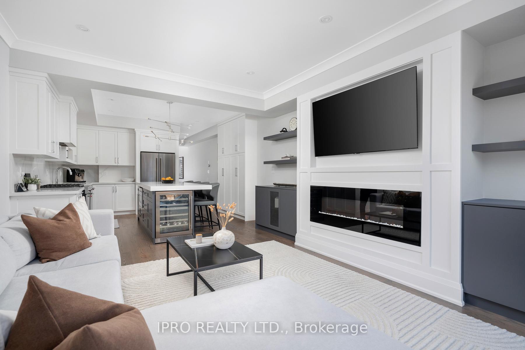 Photo 12 of 285 Glebemount Avenue, Toronto, Danforth Village-East York — HOMEH