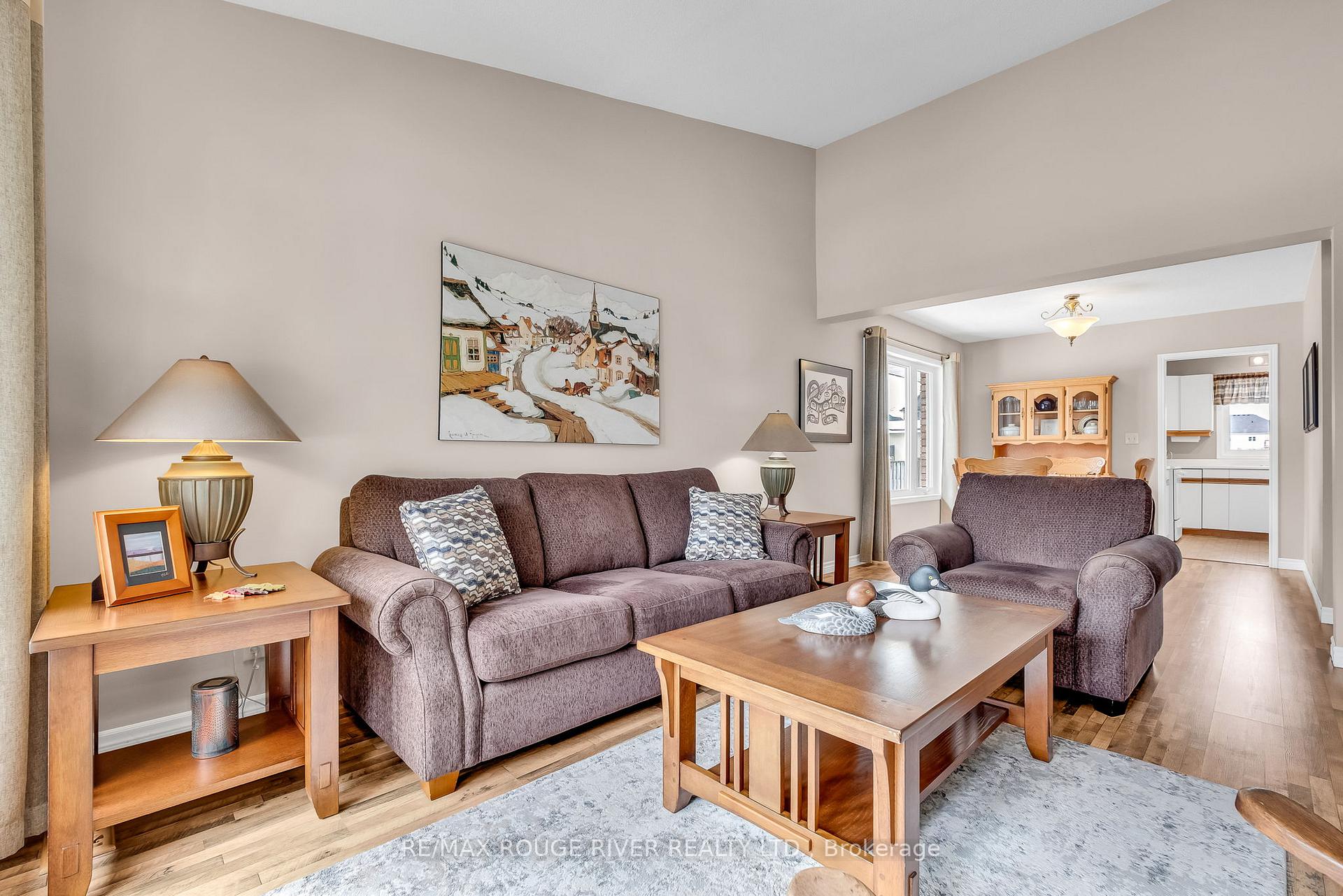 Photo 10 of 450 King Street E, Cobourg — HOMEH