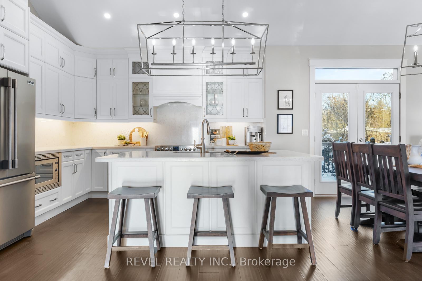 Photo 2 of 1312 Alder Court, Cobourg — HOMEH