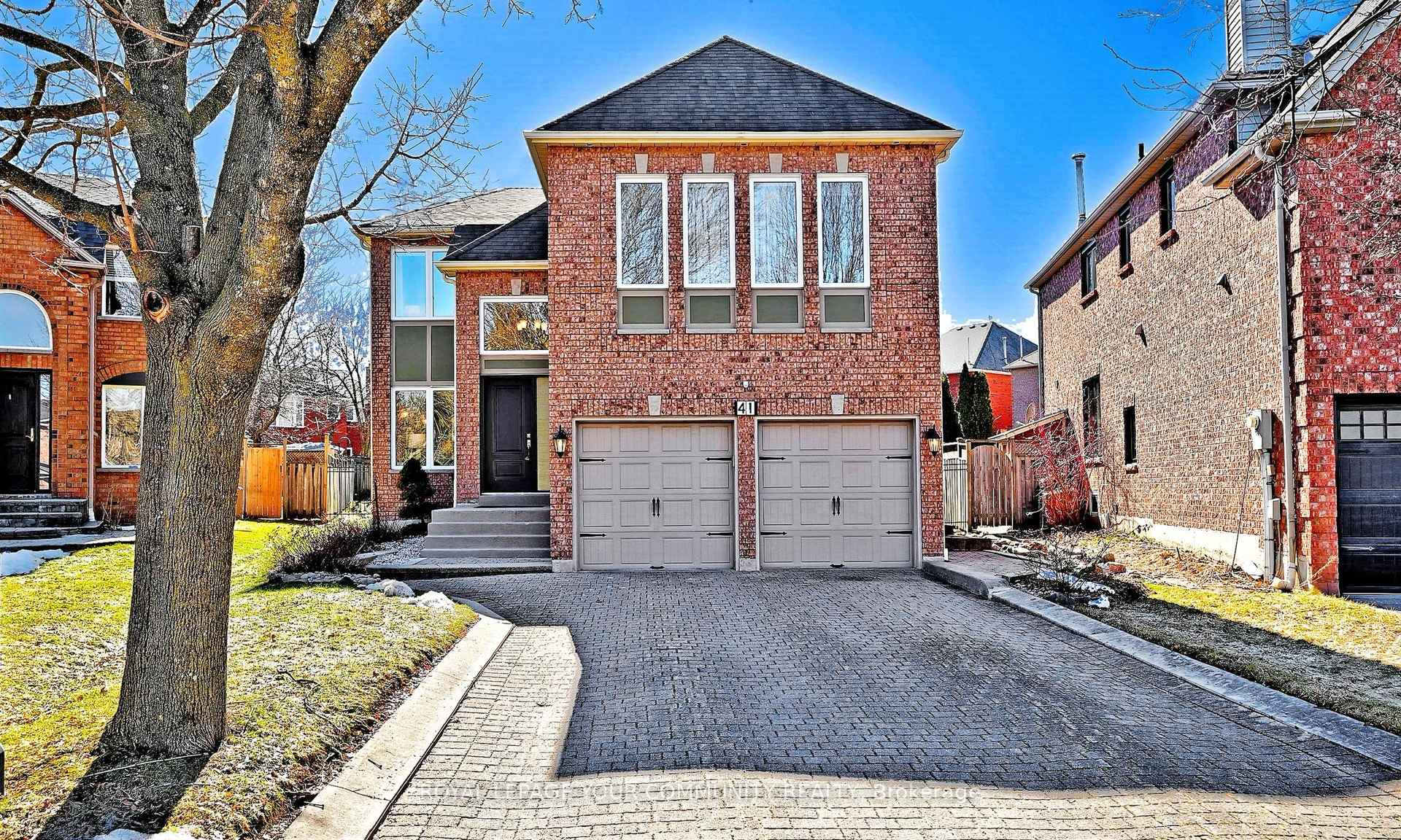 Photo 1 of 41 Rachewood Court, Aurora, Aurora Highlands — HOMEH