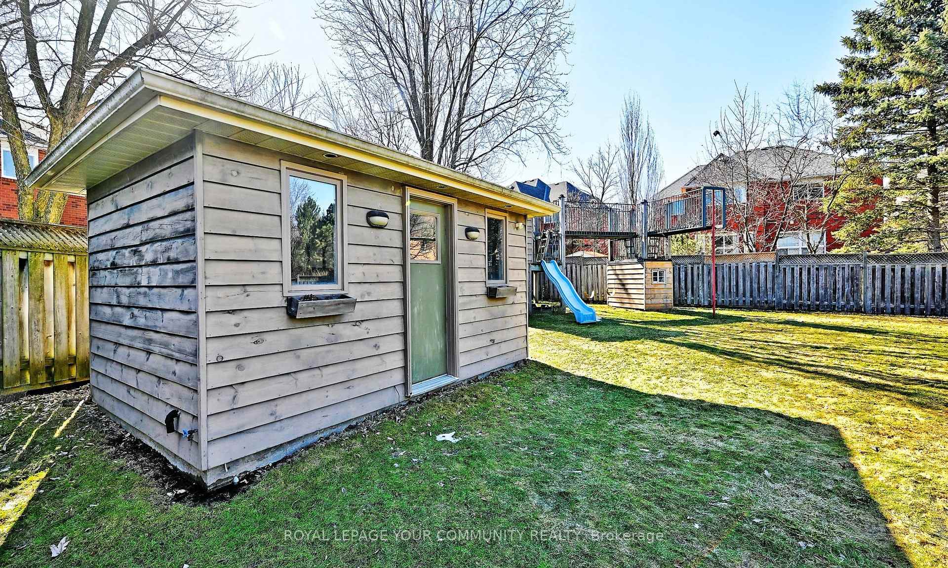 Photo 24 of 41 Rachewood Court, Aurora, Aurora Highlands — HOMEH