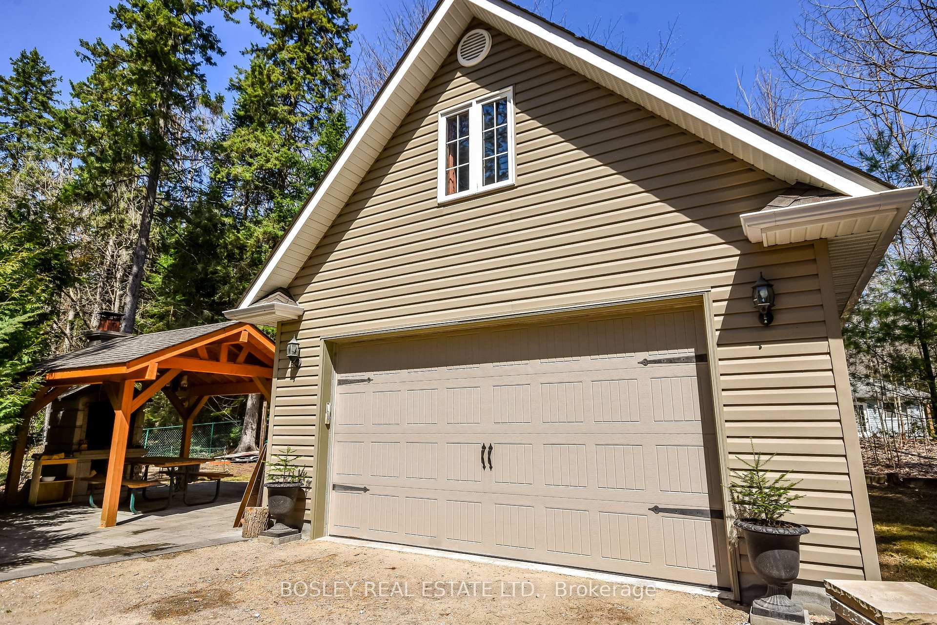 Photo 7 of 12 Harras Avenue, Tiny, Rural Tiny — HOMEH