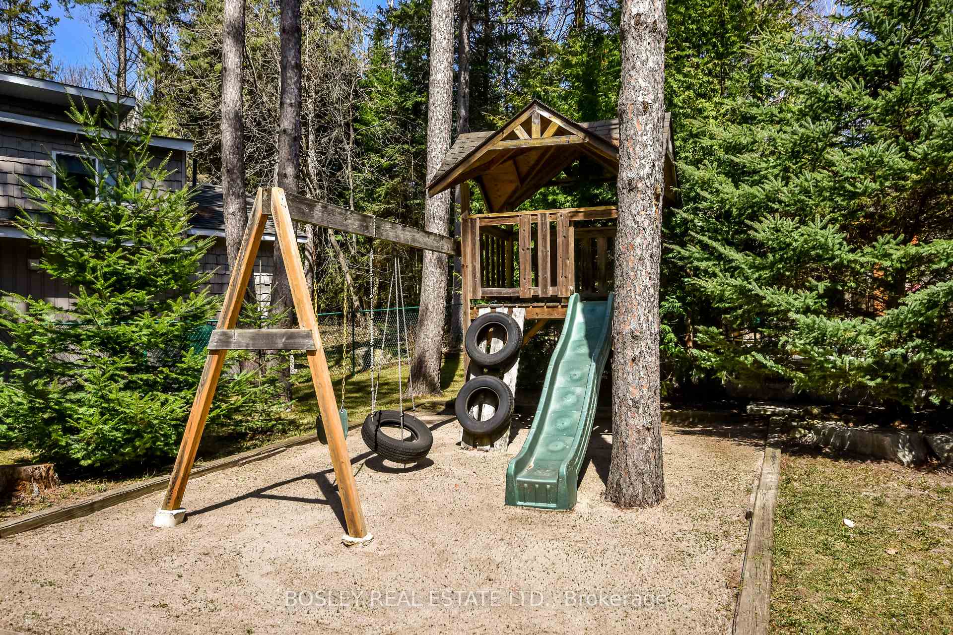 Photo 10 of 12 Harras Avenue, Tiny, Rural Tiny — HOMEH