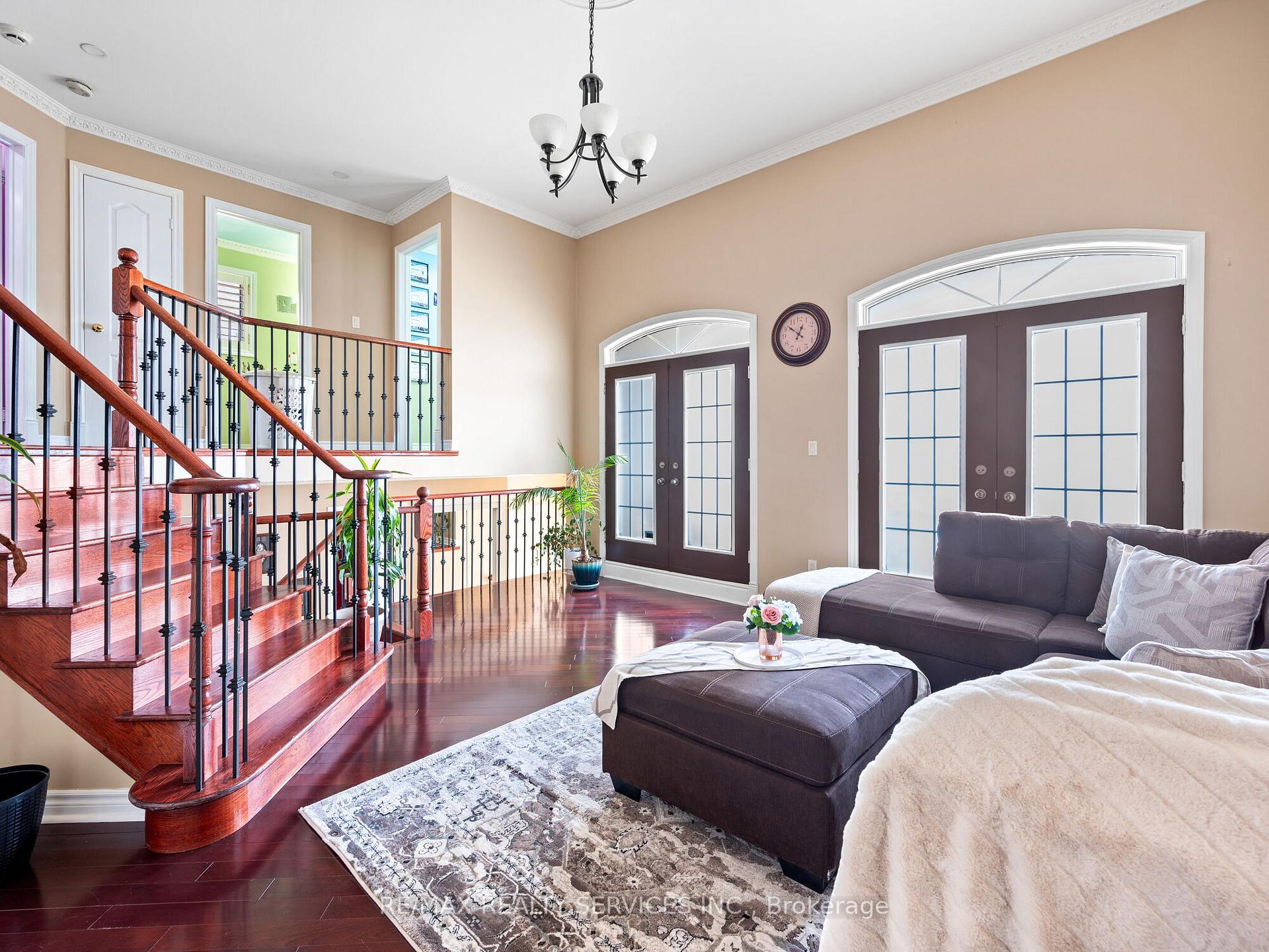 Photo 23 of 40 Mistycreek Crescent, Brampton, Fletcher's Meadow — HOMEH