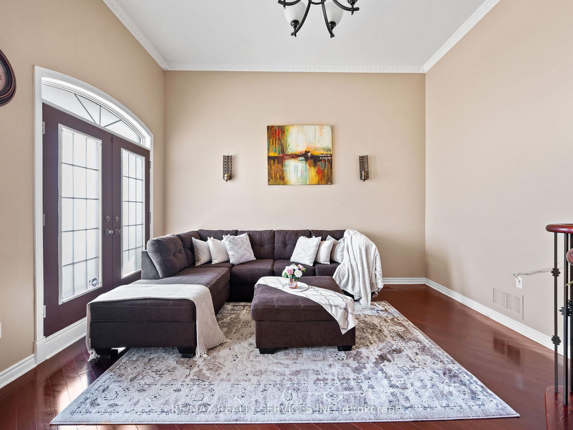 Photo 20 of 40 Mistycreek Crescent, Brampton, Fletcher's Meadow — HOMEH