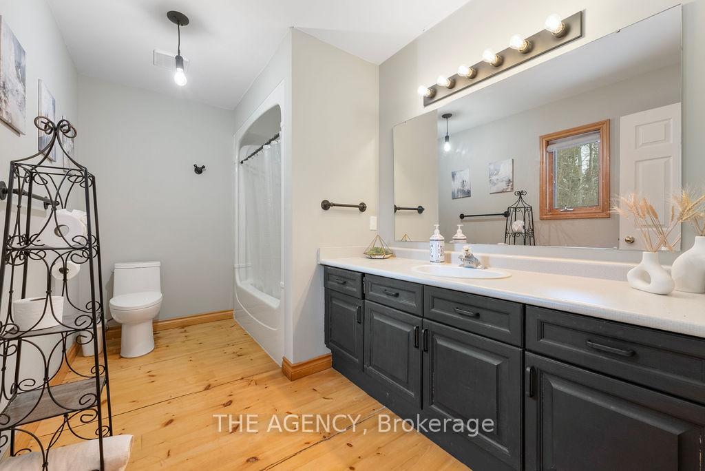 Photo 24 of 570 Silver Birch Drive, Tiny, Rural Tiny — HOMEH