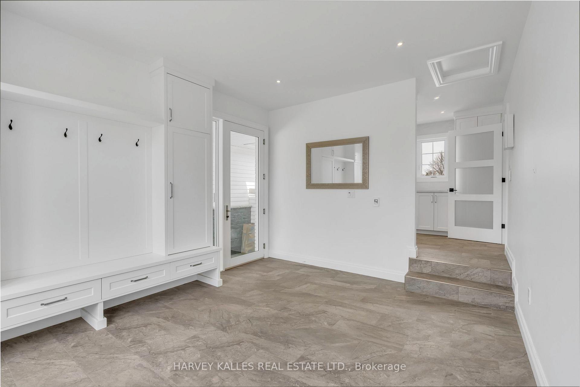 Photo 3 of 43 Sunnyridge Road, Hamilton, Jerseyville — HOMEH