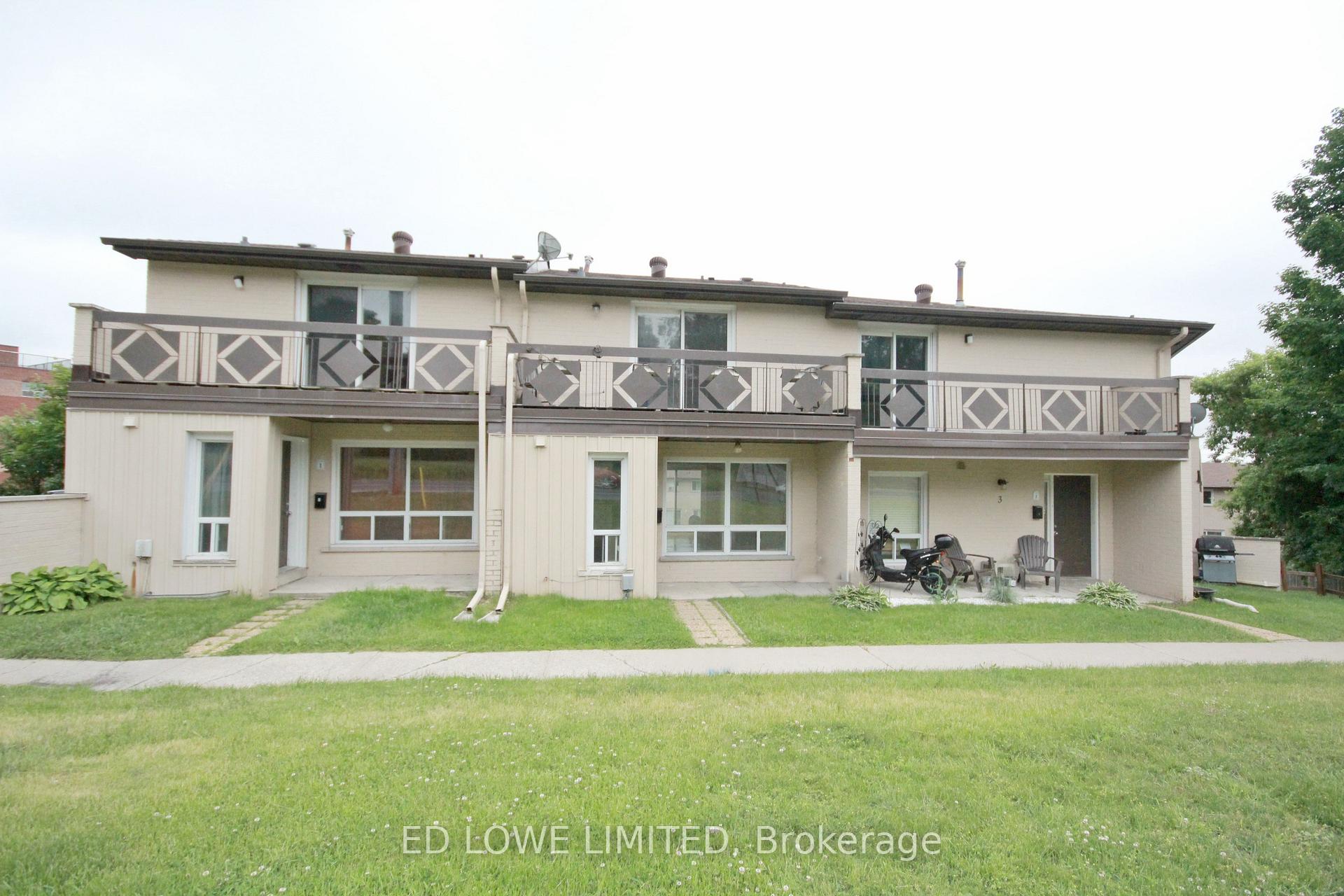 Photo 1 of Unit 5, 275 Blake Street, Barrie, North Shore — HOMEH