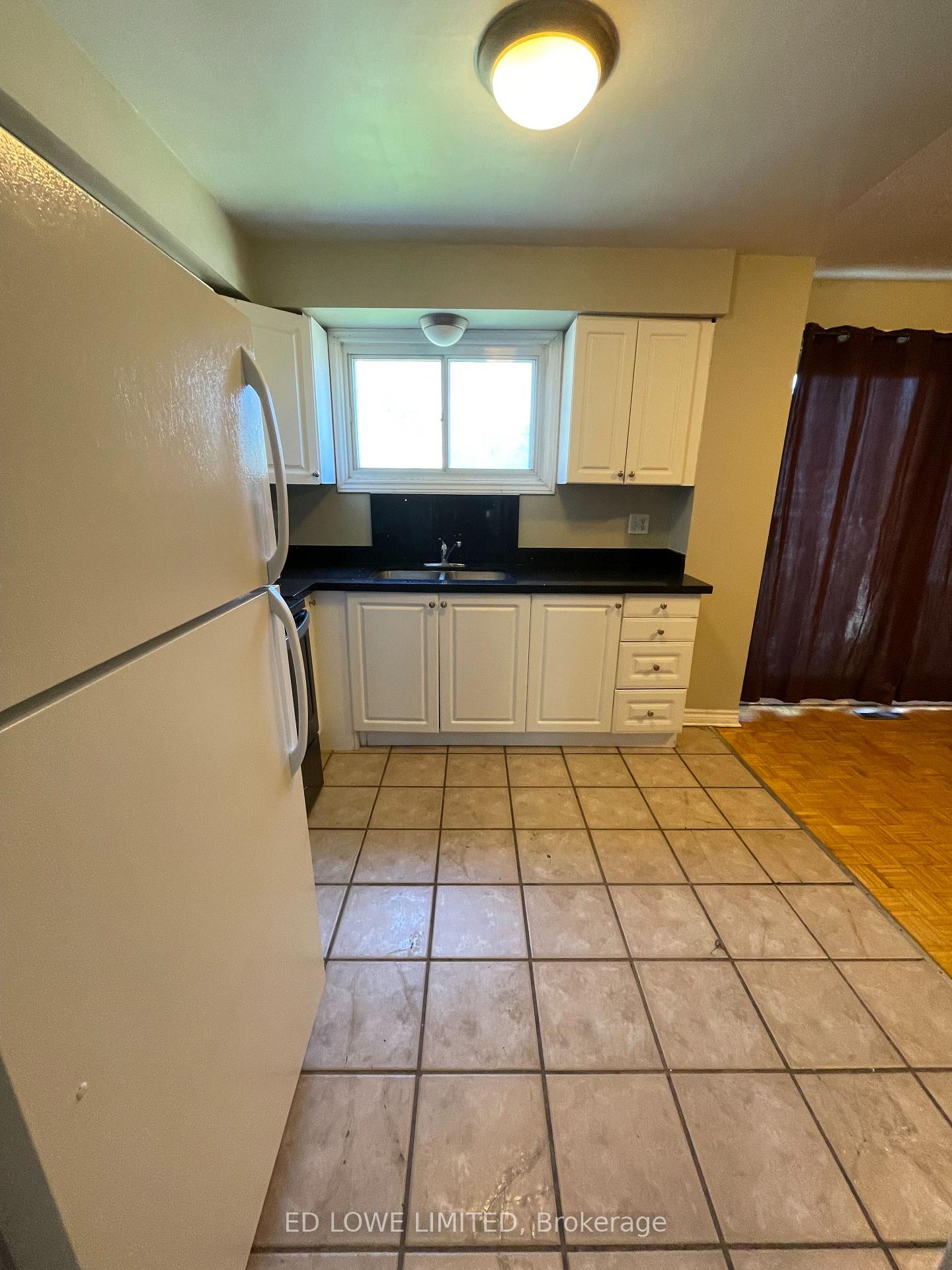 Photo 21 of Unit 5, 275 Blake Street, Barrie, North Shore — HOMEH