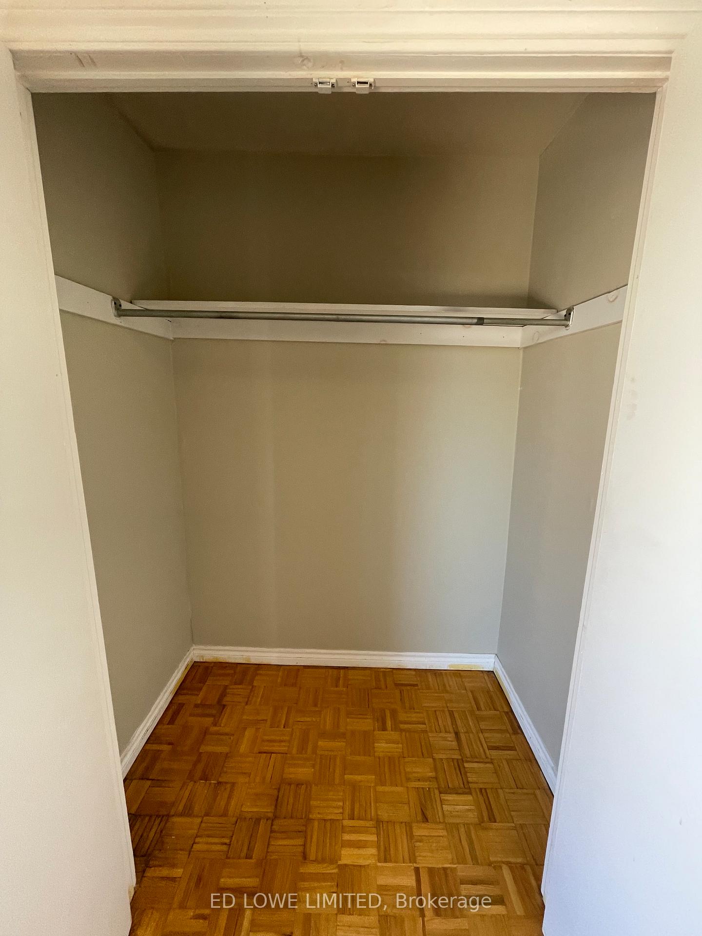 Photo 14 of Unit 5, 275 Blake Street, Barrie, North Shore — HOMEH