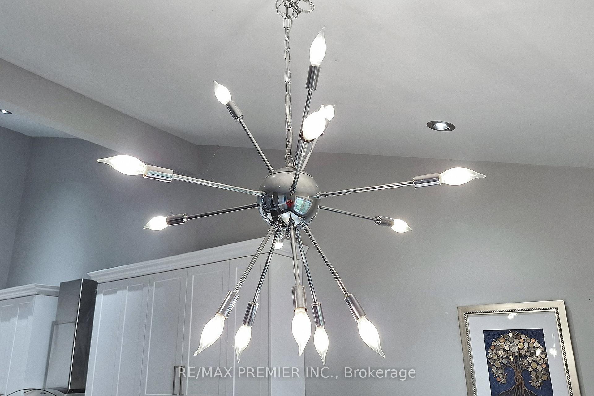 Photo 11 of 75 Fox Run, Barrie, Letitia Heights — HOMEH