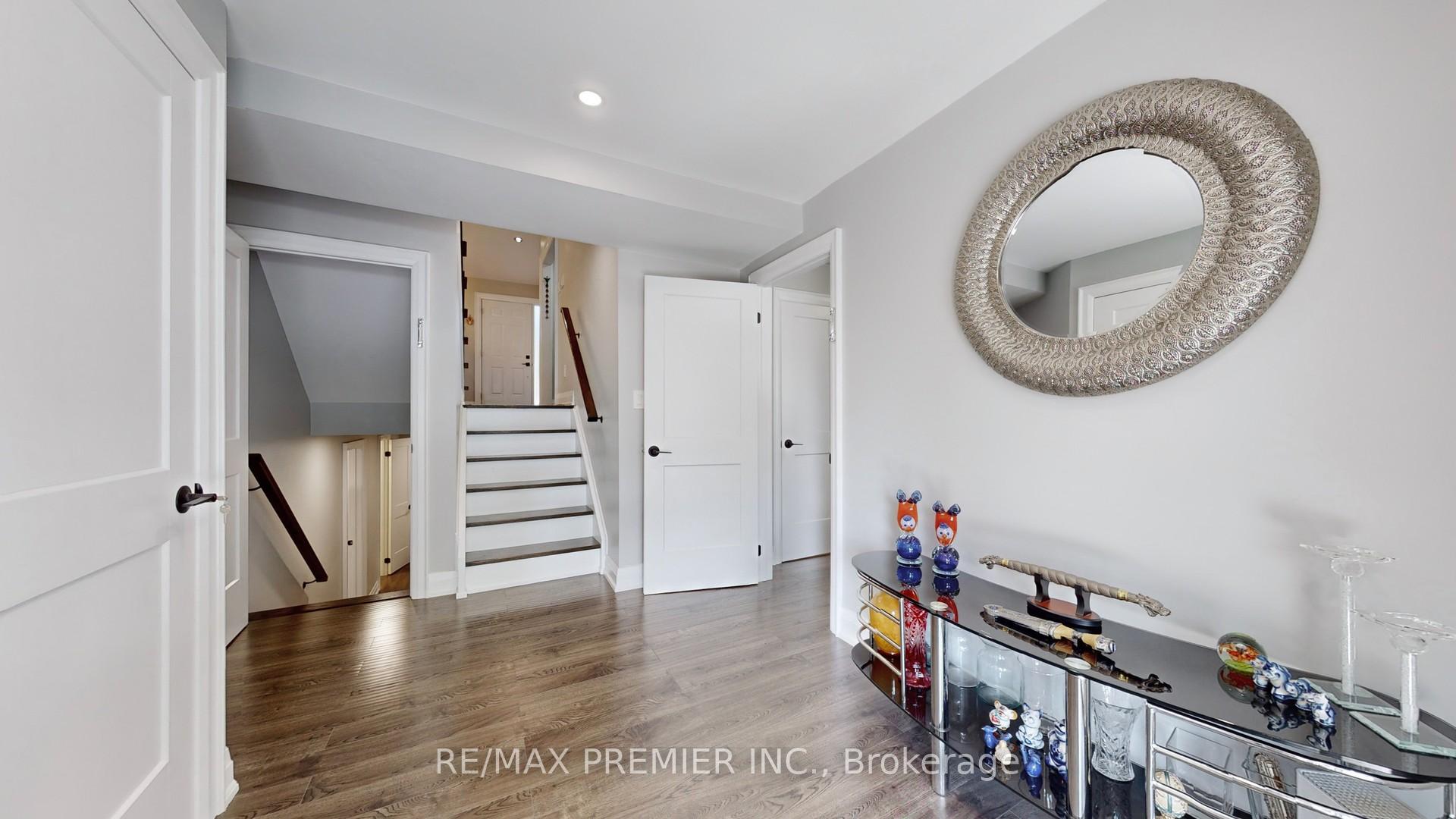 Photo 40 of 75 Fox Run, Barrie, Letitia Heights — HOMEH