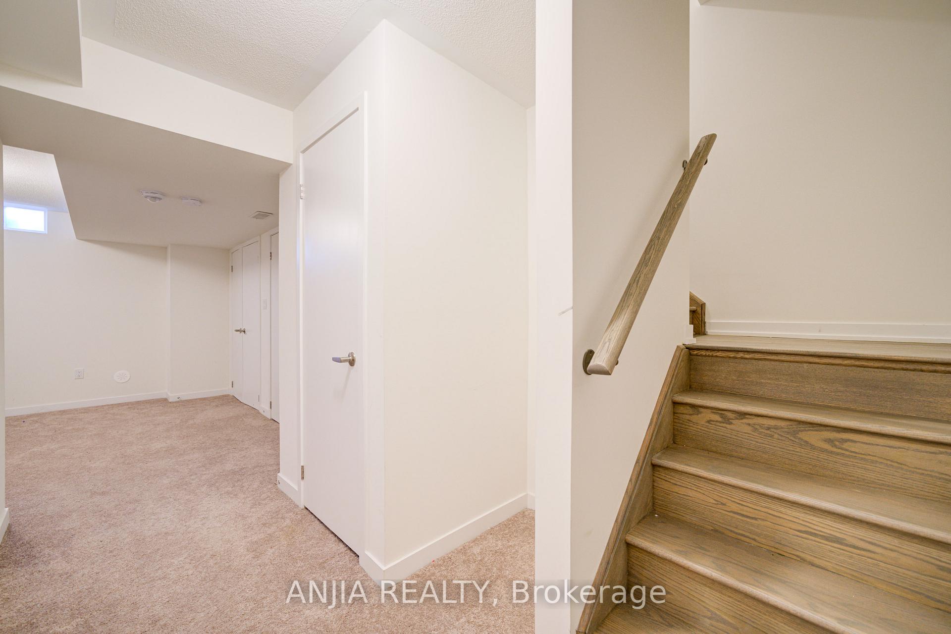 Photo 6 of 46 Armillo Place, Markham, Wismer — HOMEH