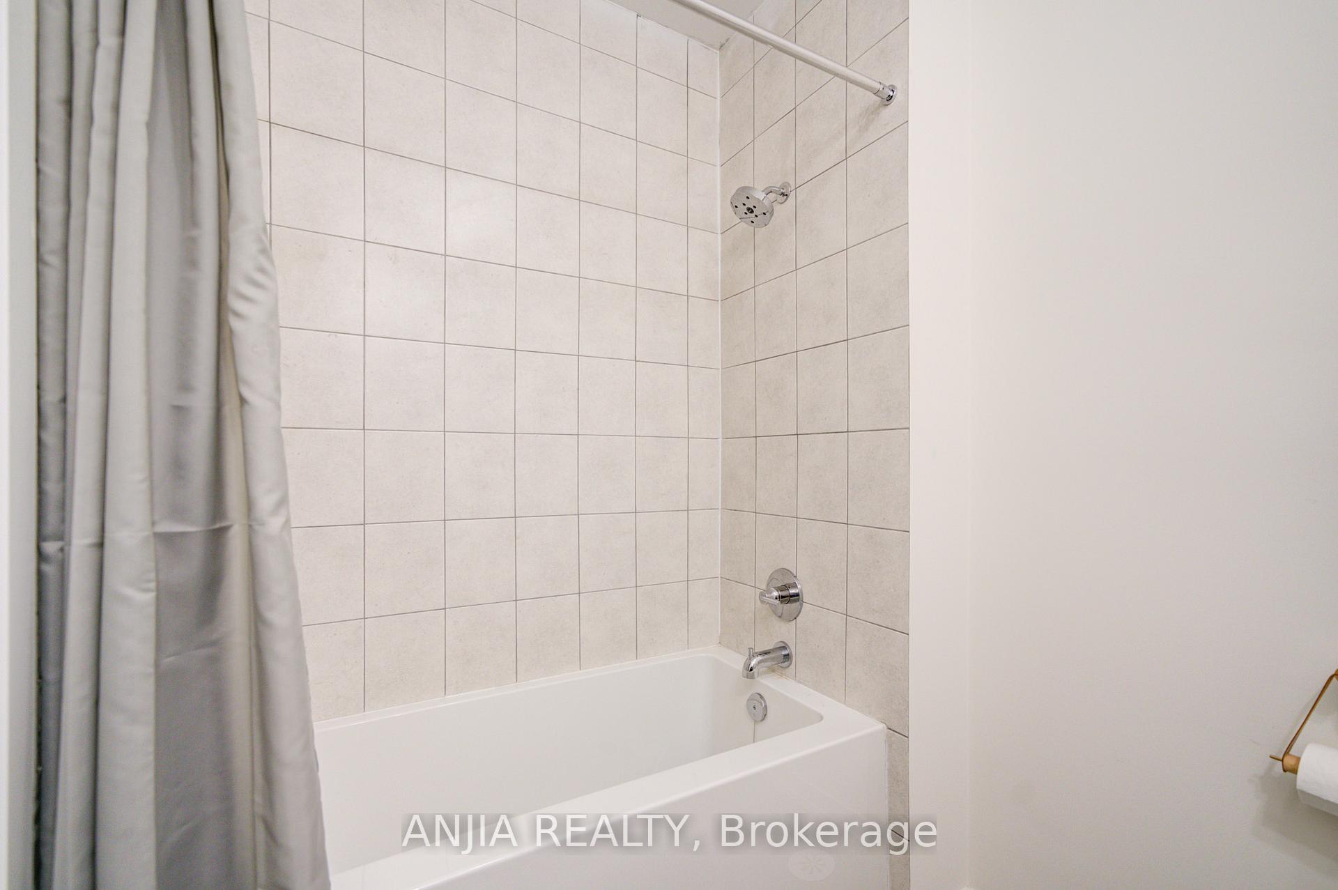 Photo 40 of 46 Armillo Place, Markham, Wismer — HOMEH