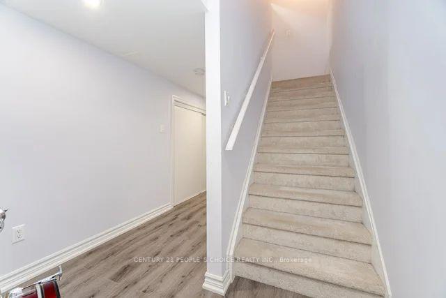 Photo 30 of 92 Kirkland Place, Whitby, Williamsburg — HOMEH