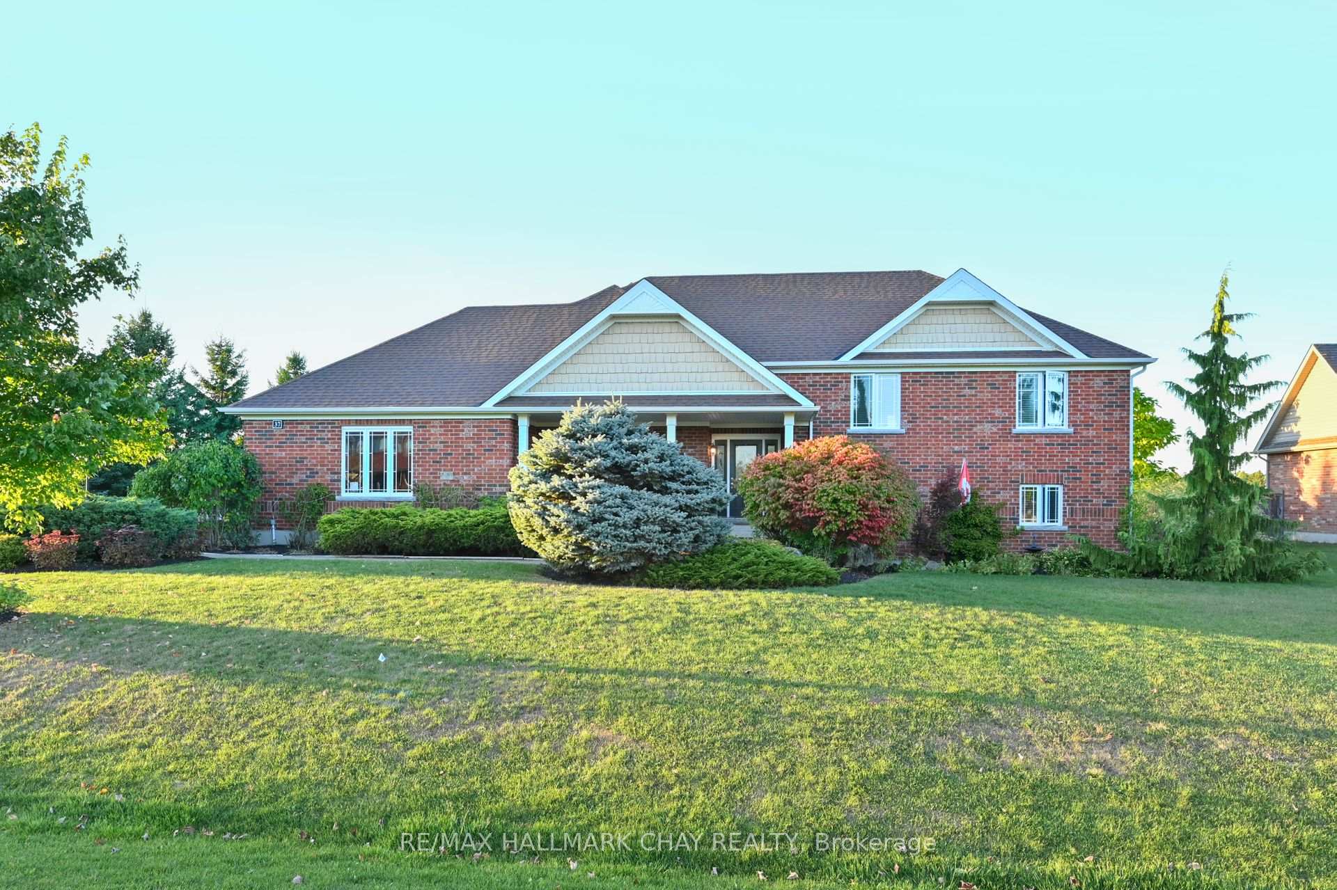 Photo 1 of 37 Somerville Crescent, Mulmur, Rural Mulmur — HOMEH