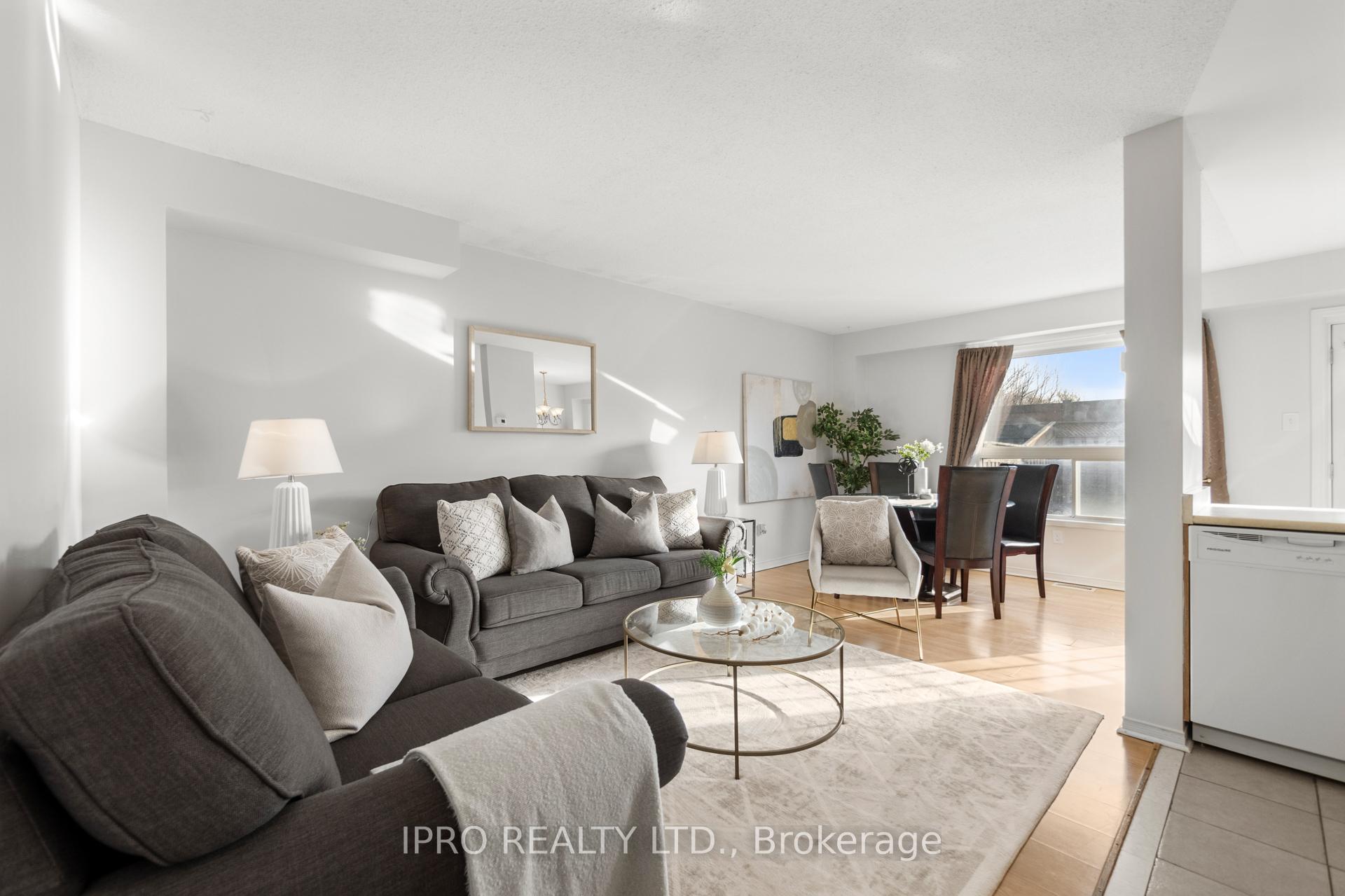 Photo 6 of Unit Unit 99, 200 Cresthaven Road E, Brampton, Snelgrove — HOMEH