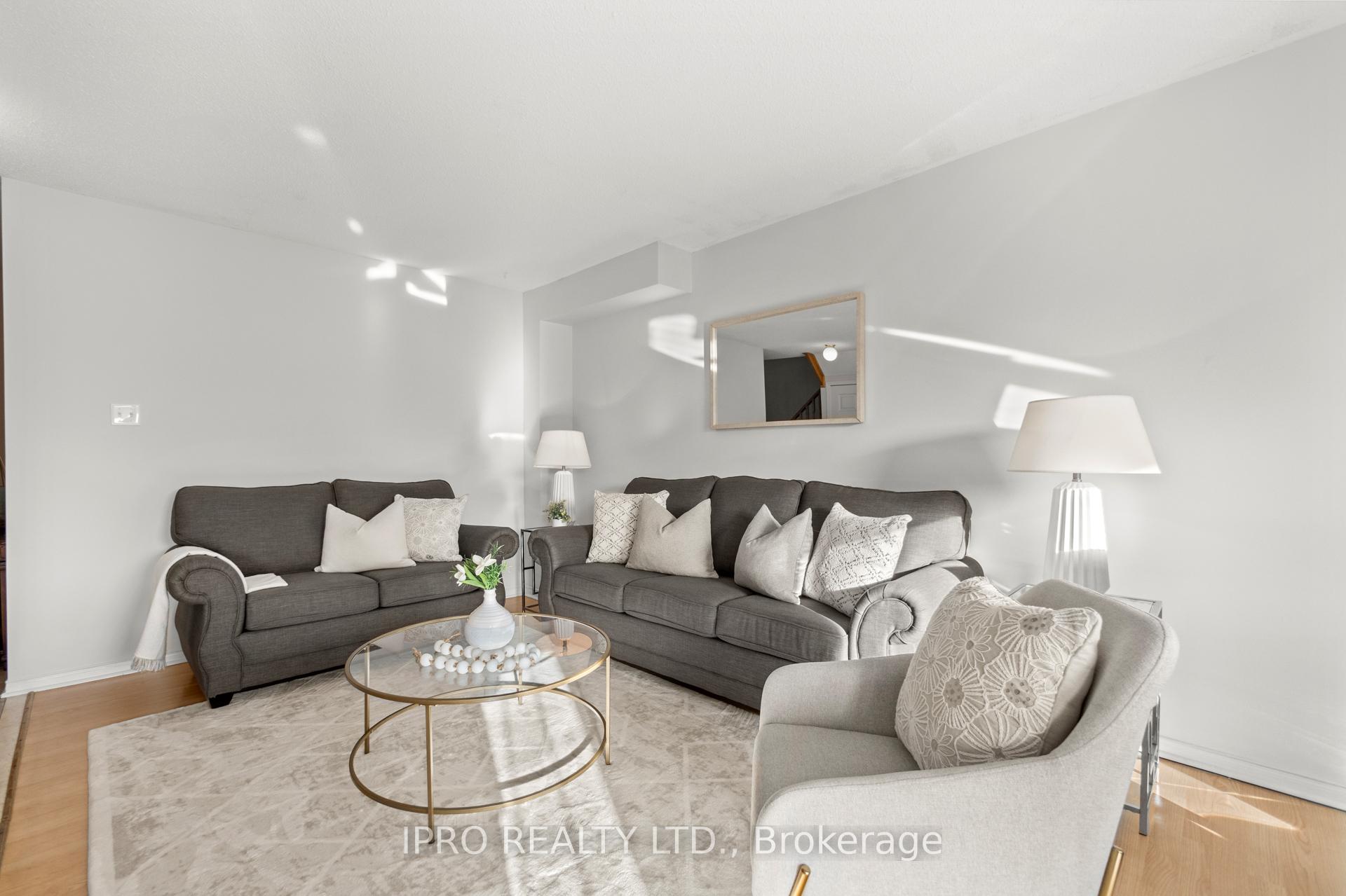 Photo 5 of Unit Unit 99, 200 Cresthaven Road E, Brampton, Snelgrove — HOMEH