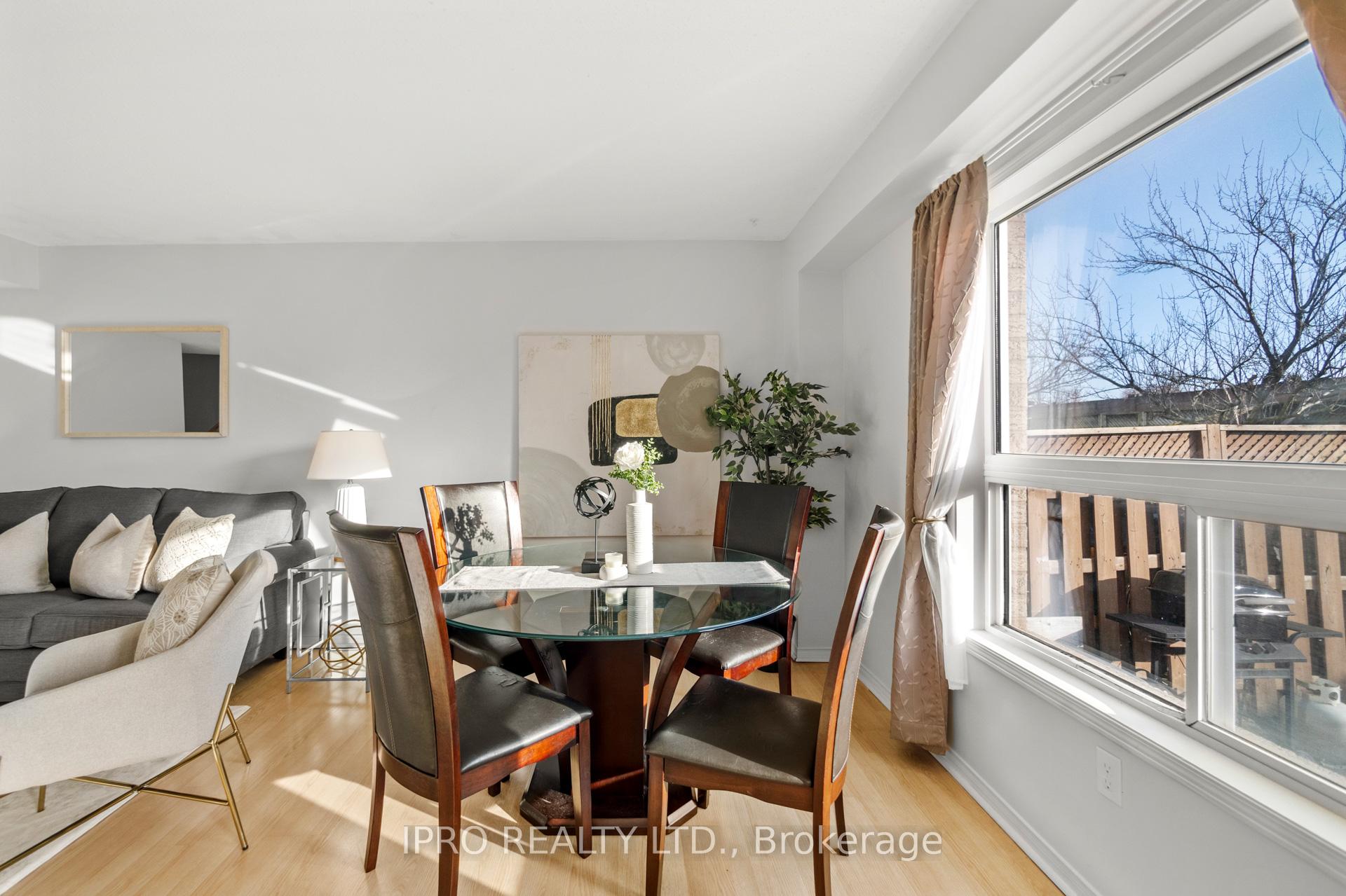 Photo 4 of Unit Unit 99, 200 Cresthaven Road E, Brampton, Snelgrove — HOMEH