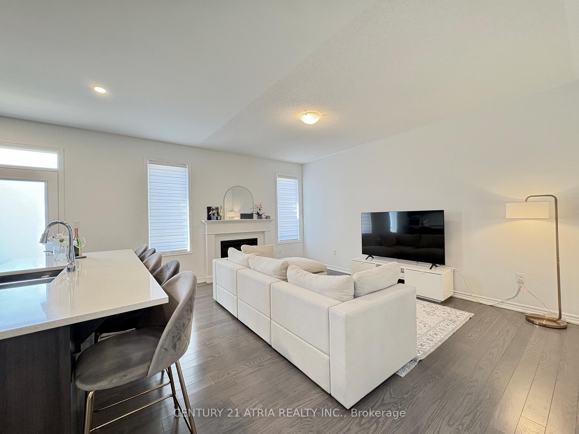Photo 5 of 3090 Mulberry Lane, Pickering, Rural Pickering — HOMEH