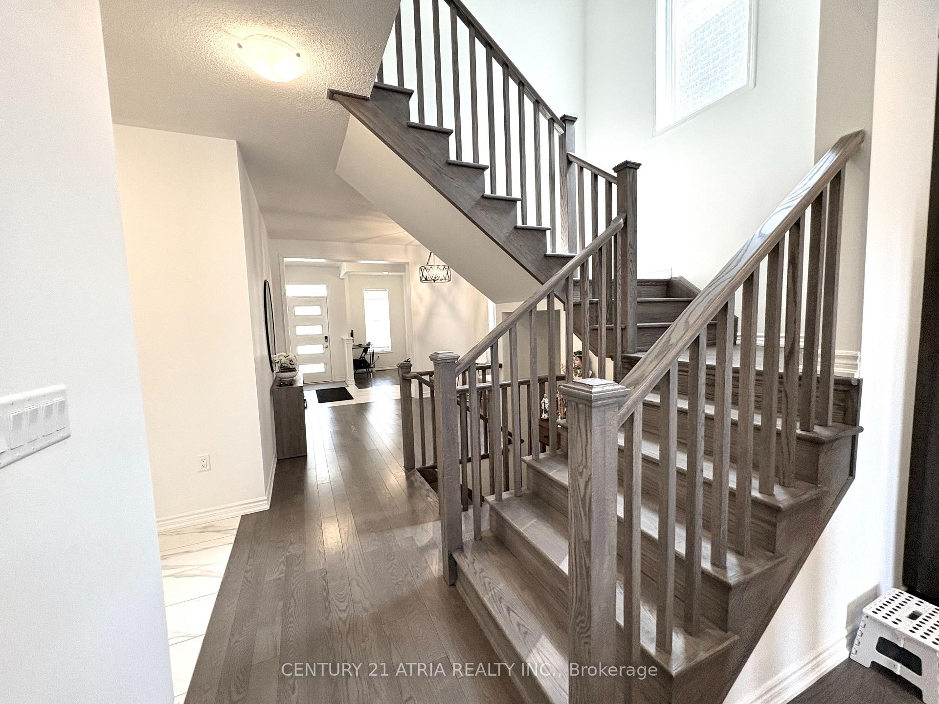 Photo 8 of 3090 Mulberry Lane, Pickering, Rural Pickering — HOMEH