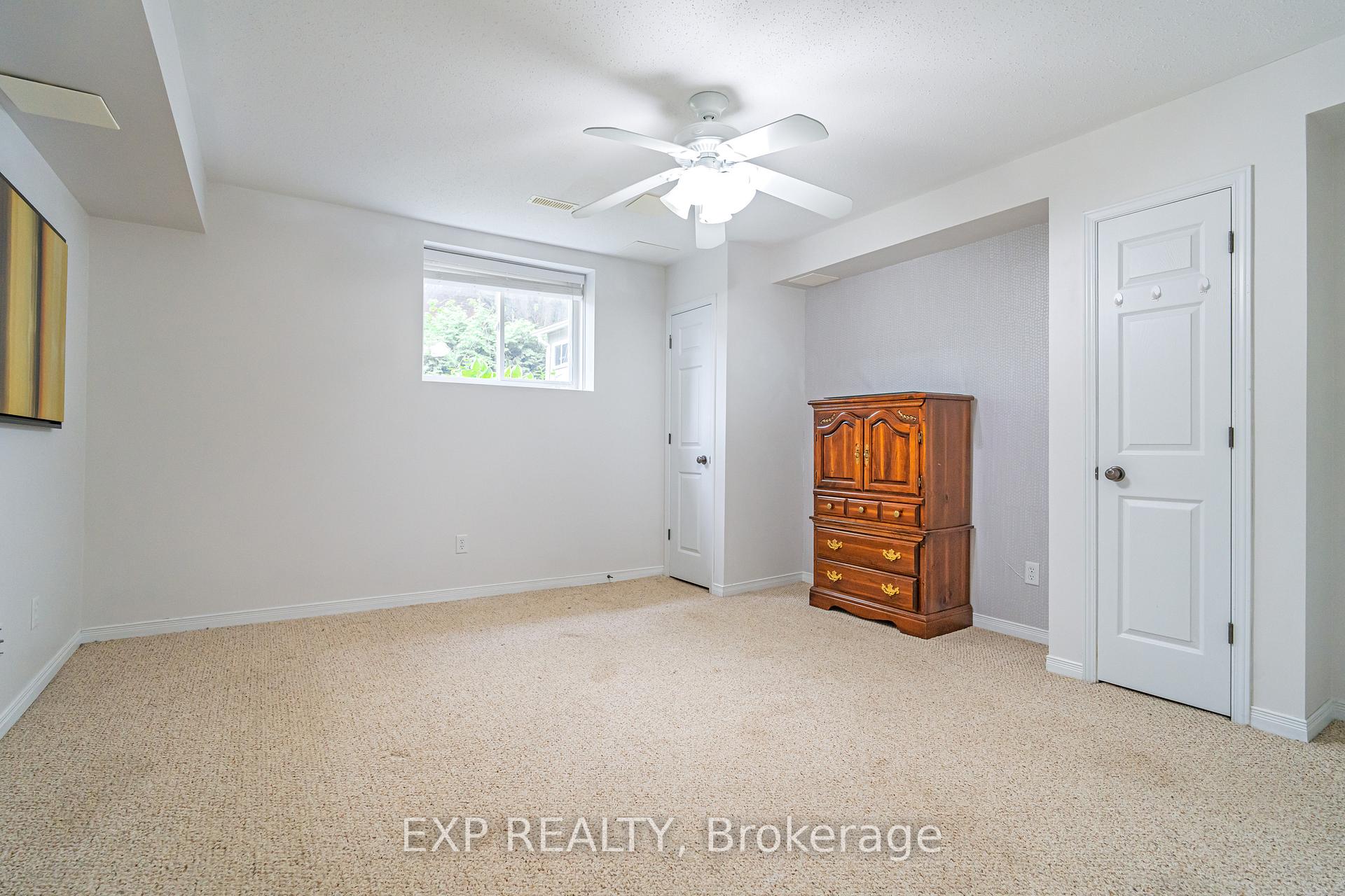 Photo 10 of 58 Withrow Avenue E, Ottawa, Meadowlands/St. Claire Gardens — HOMEH