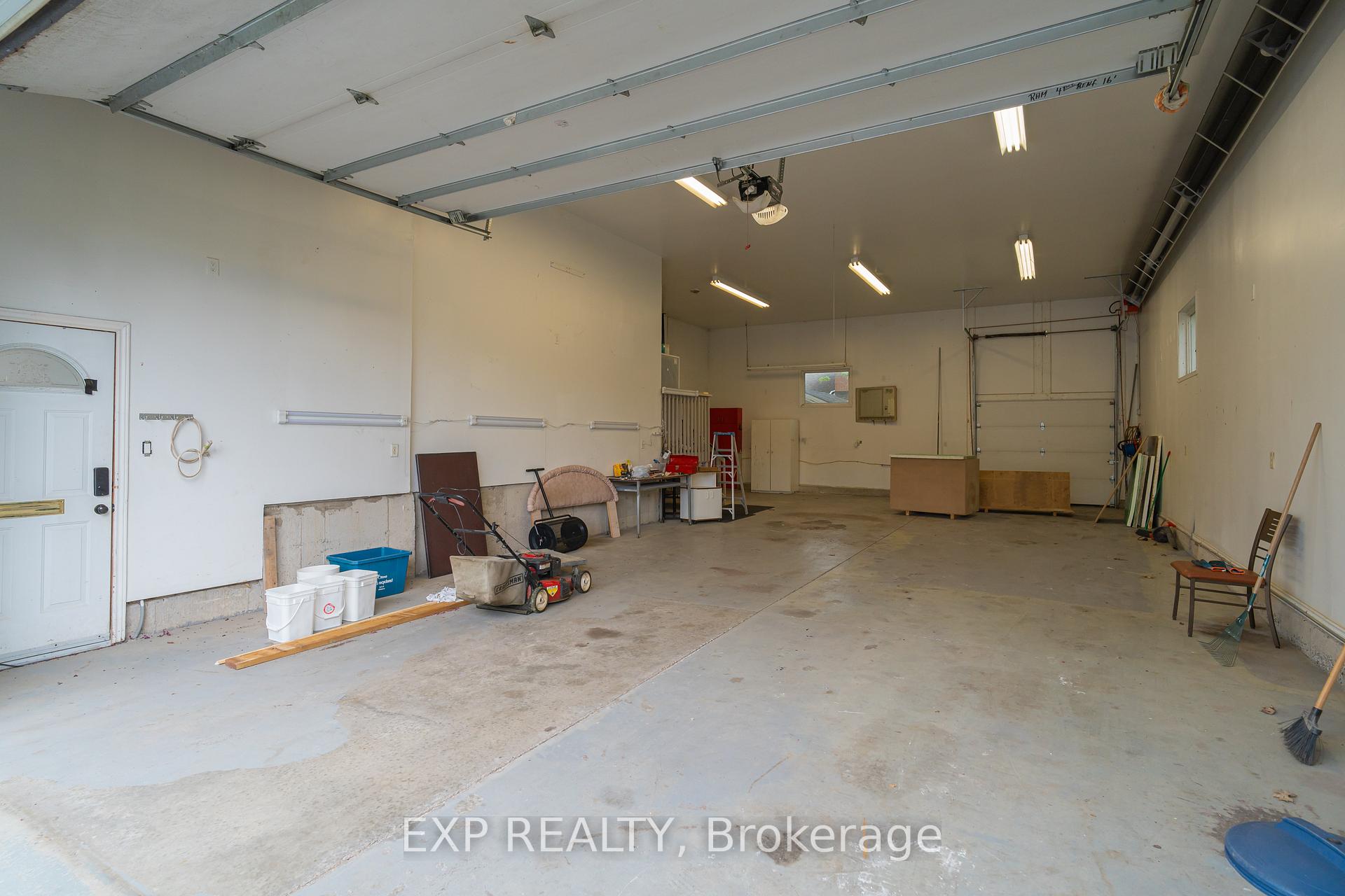 Photo 42 of 58 Withrow Avenue E, Ottawa, Meadowlands/St. Claire Gardens — HOMEH