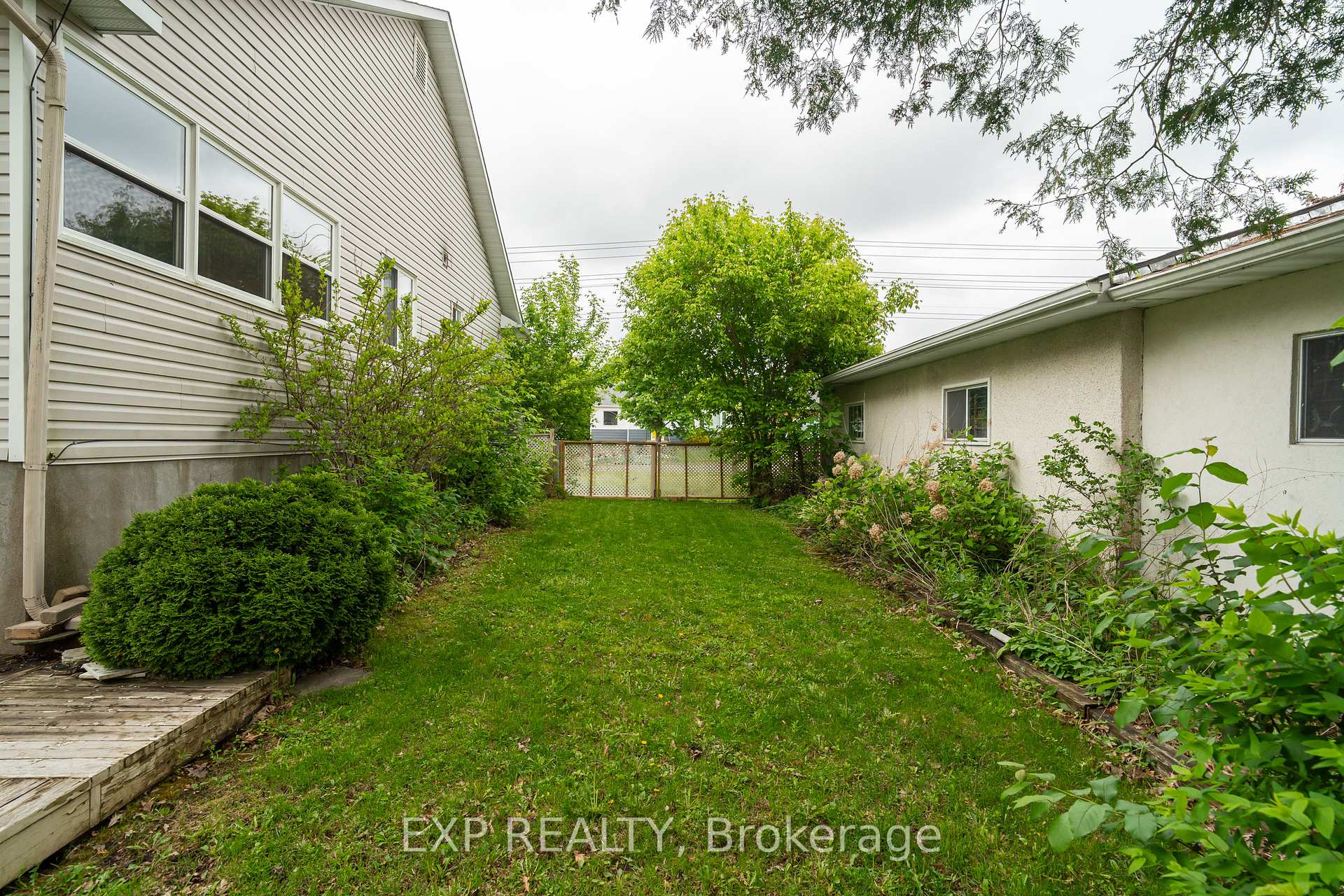 Photo 47 of 58 Withrow Avenue E, Ottawa, Meadowlands/St. Claire Gardens — HOMEH
