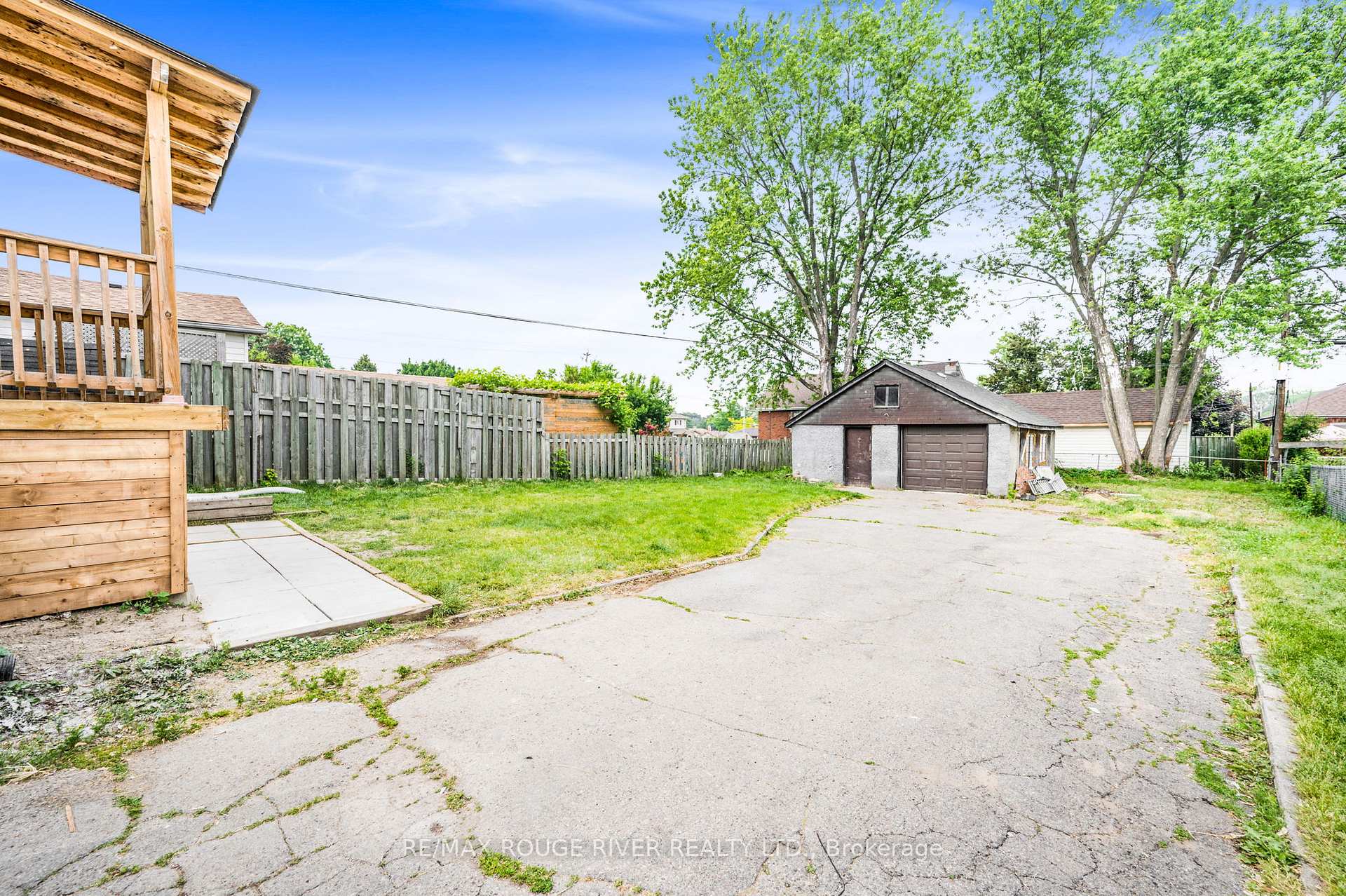 Photo 40 of 185 Verdun Road, Oshawa, Central — HOMEH