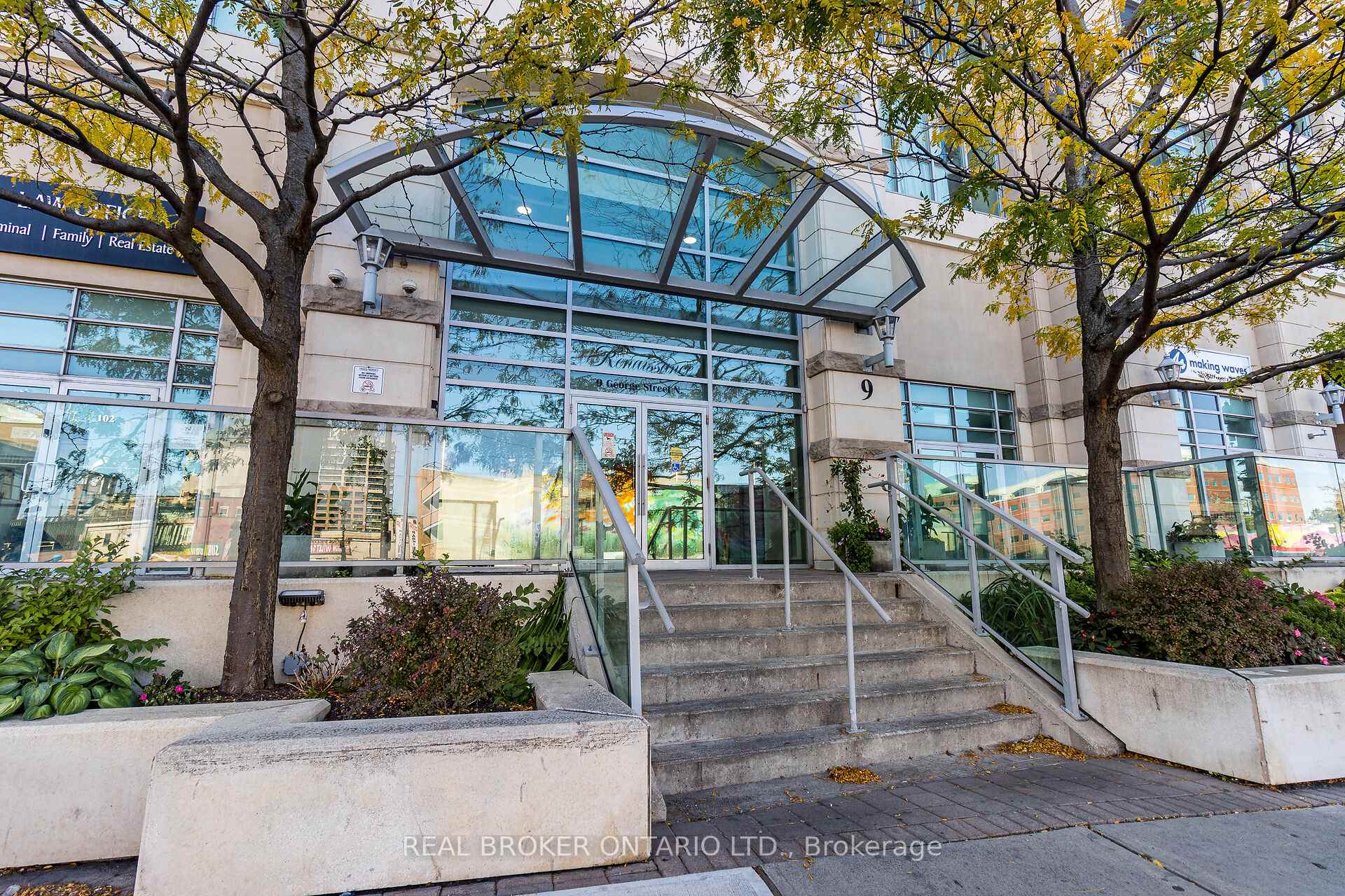 Photo 12 of Unit 907, 9 George Street, Brampton, Downtown Brampton — HOMEH