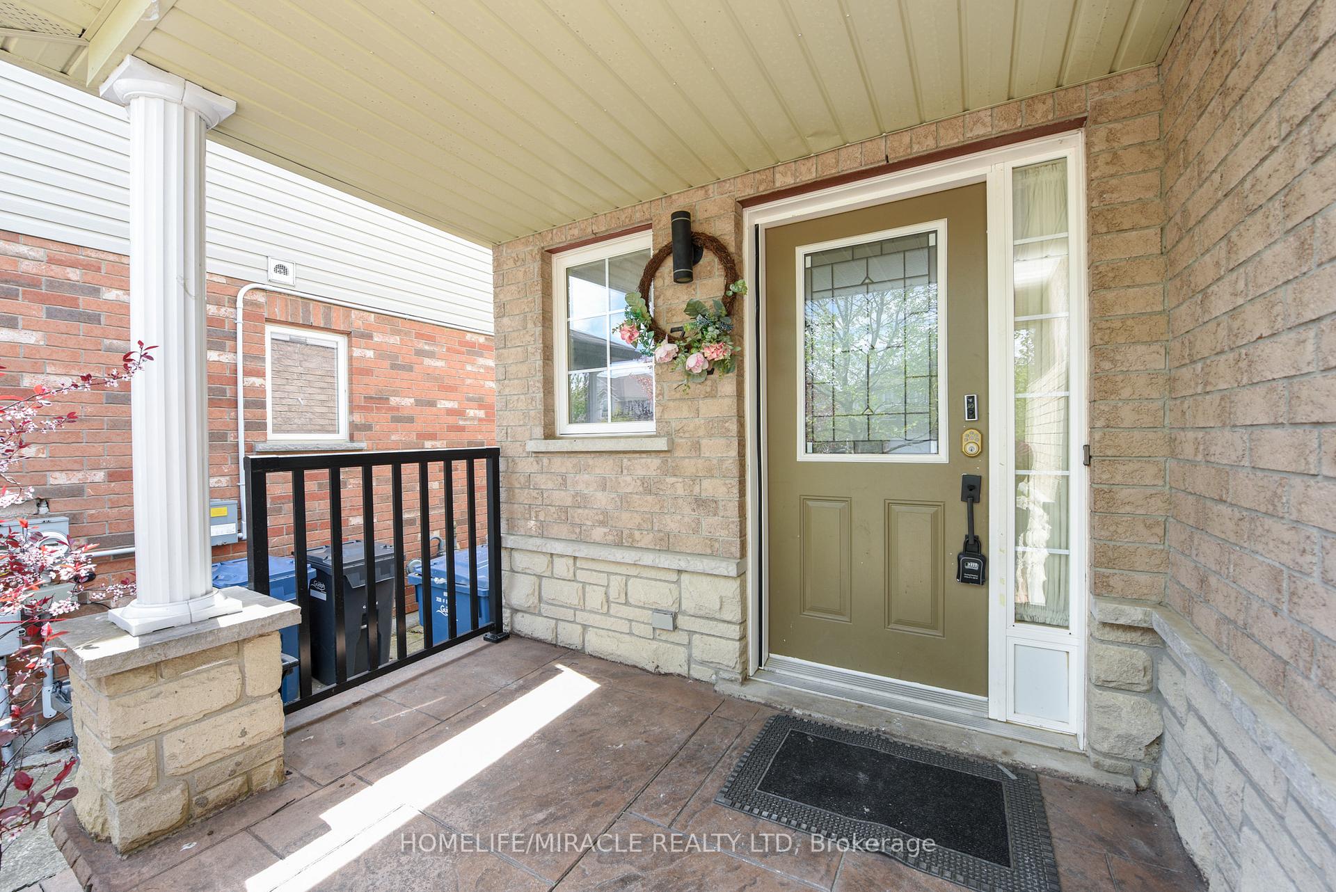 Photo 15 of 32 Vipond Street, Guelph, Grange Road — HOMEH