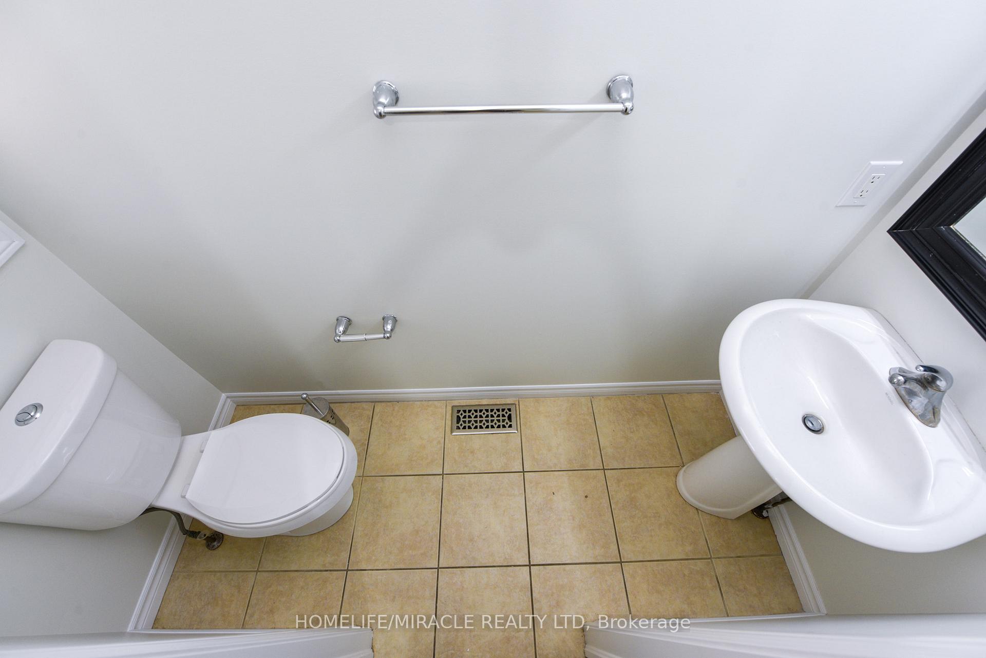 Photo 10 of 32 Vipond Street, Guelph, Grange Road — HOMEH