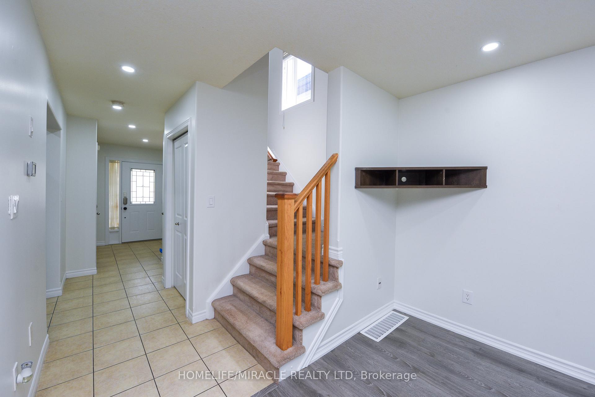 Photo 9 of 32 Vipond Street, Guelph, Grange Road — HOMEH