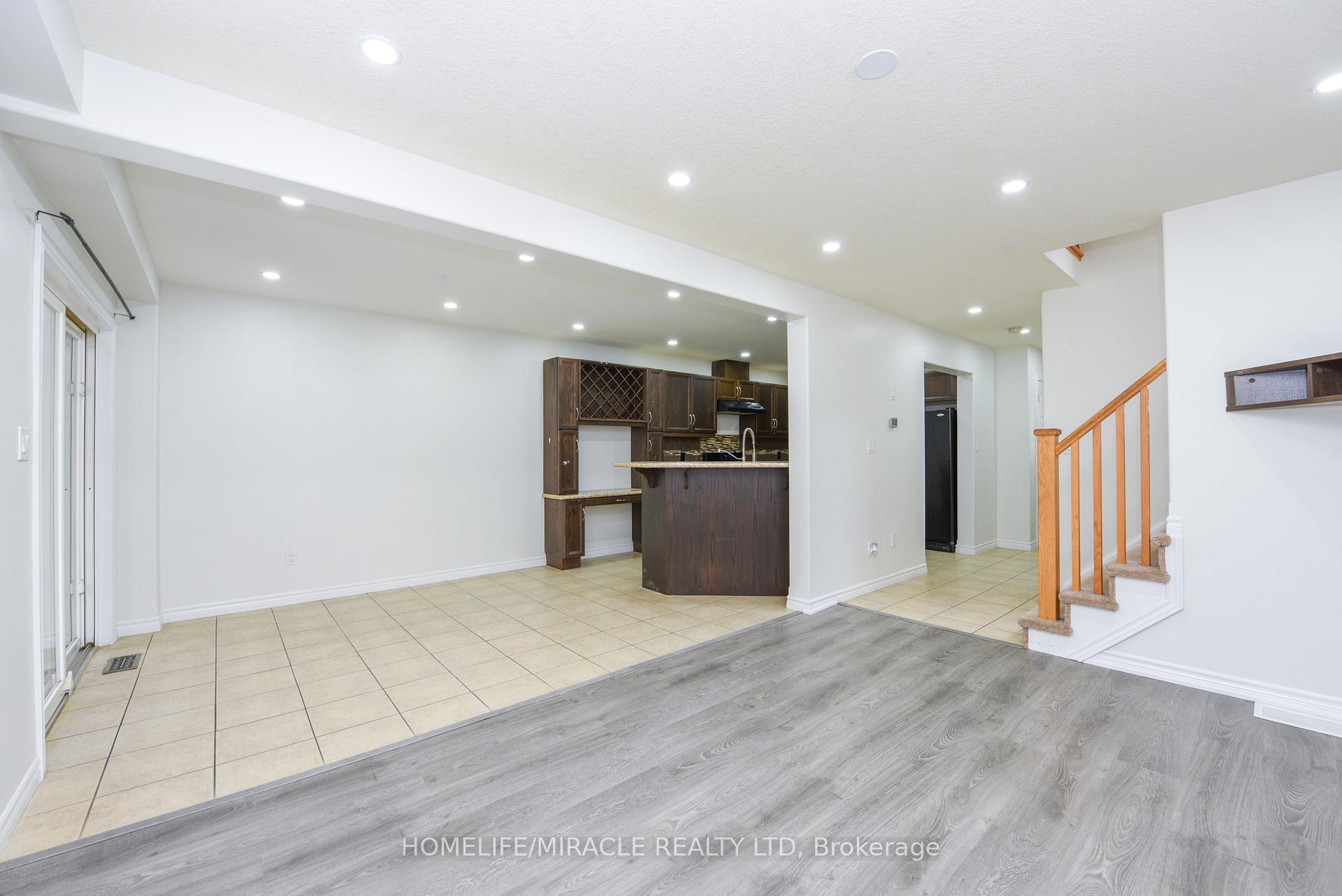 Photo 12 of 32 Vipond Street, Guelph, Grange Road — HOMEH