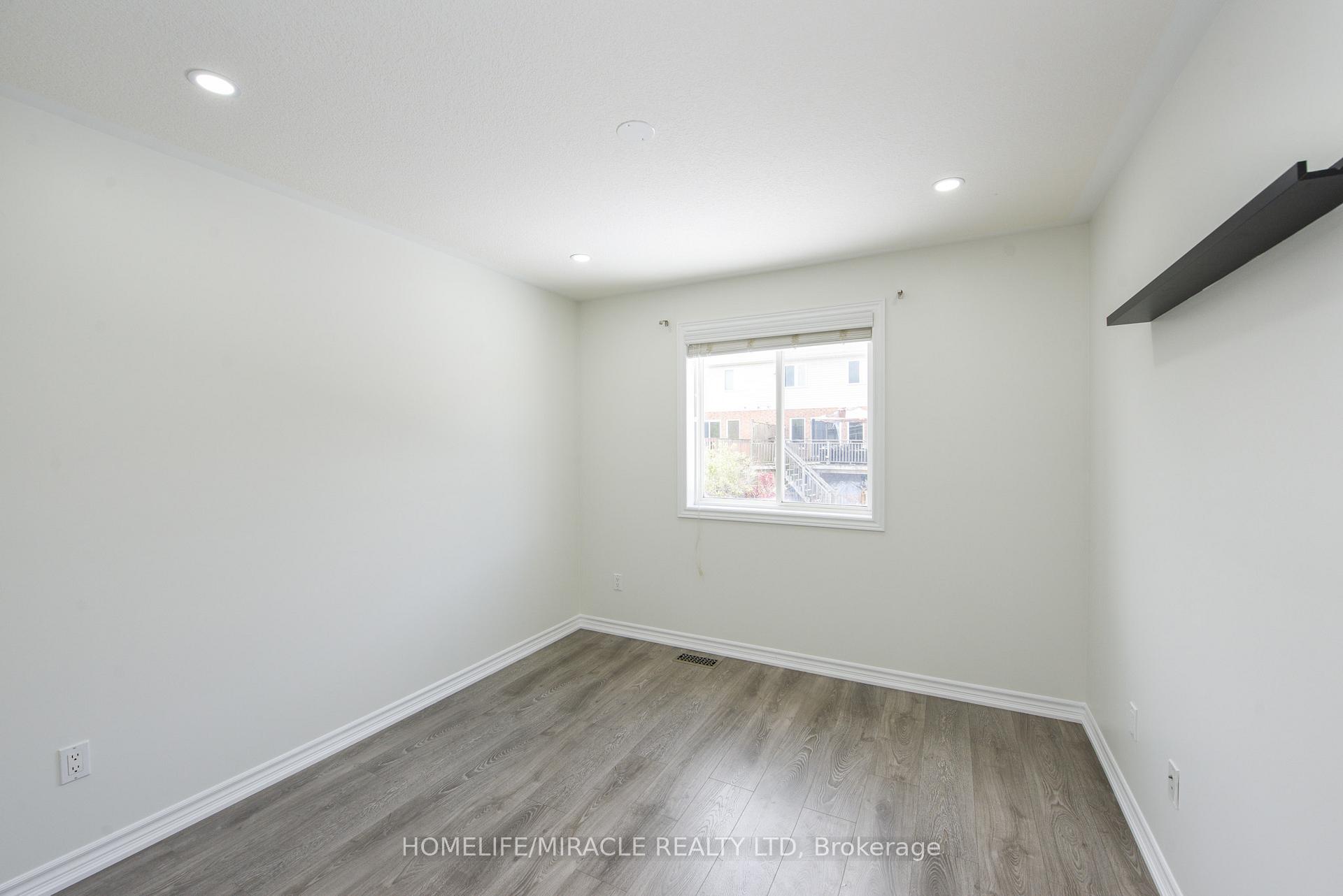 Photo 20 of 32 Vipond Street, Guelph, Grange Road — HOMEH