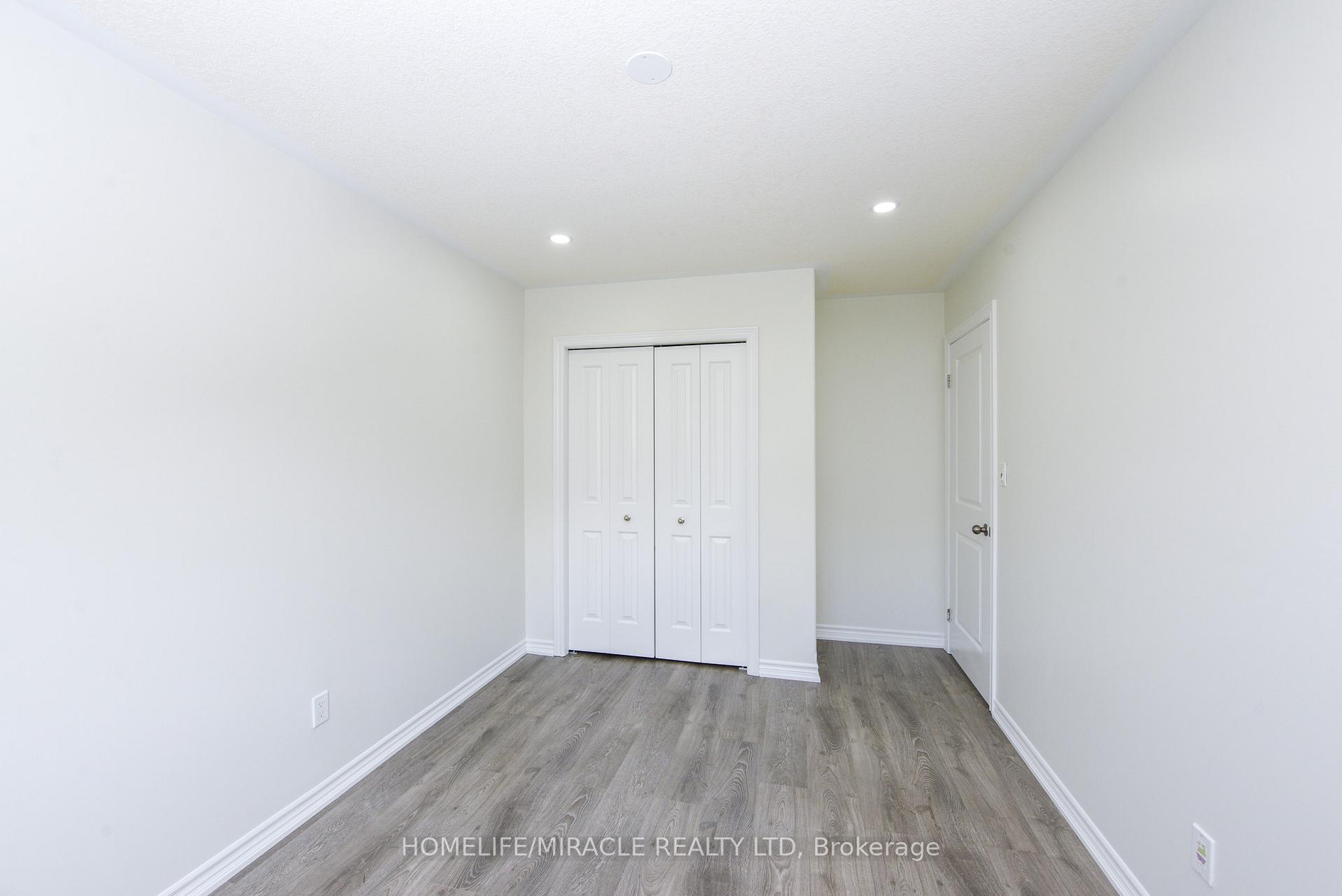 Photo 16 of 32 Vipond Street, Guelph, Grange Road — HOMEH