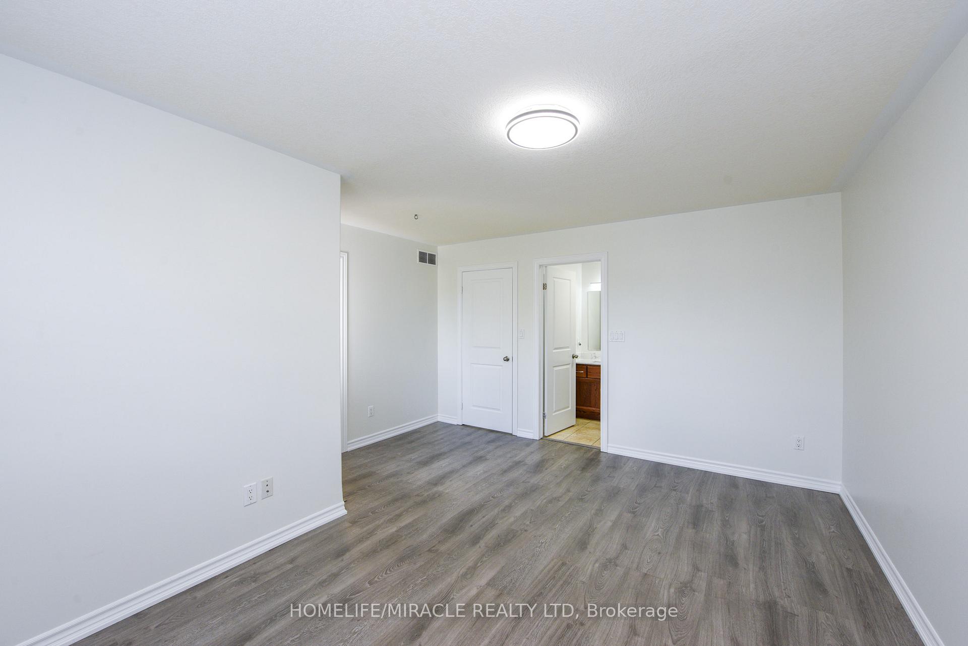 Photo 19 of 32 Vipond Street, Guelph, Grange Road — HOMEH