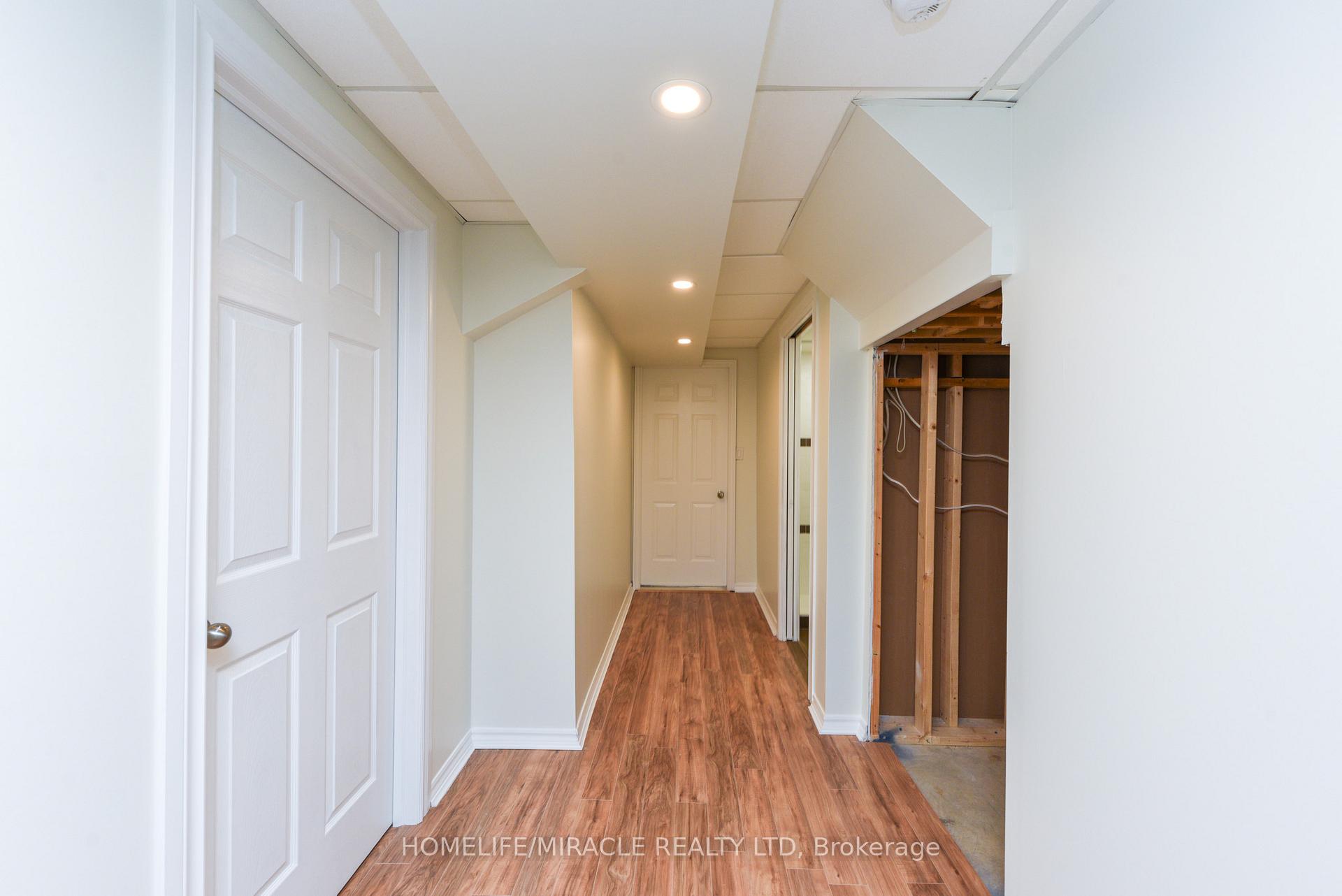 Photo 36 of 32 Vipond Street, Guelph, Grange Road — HOMEH