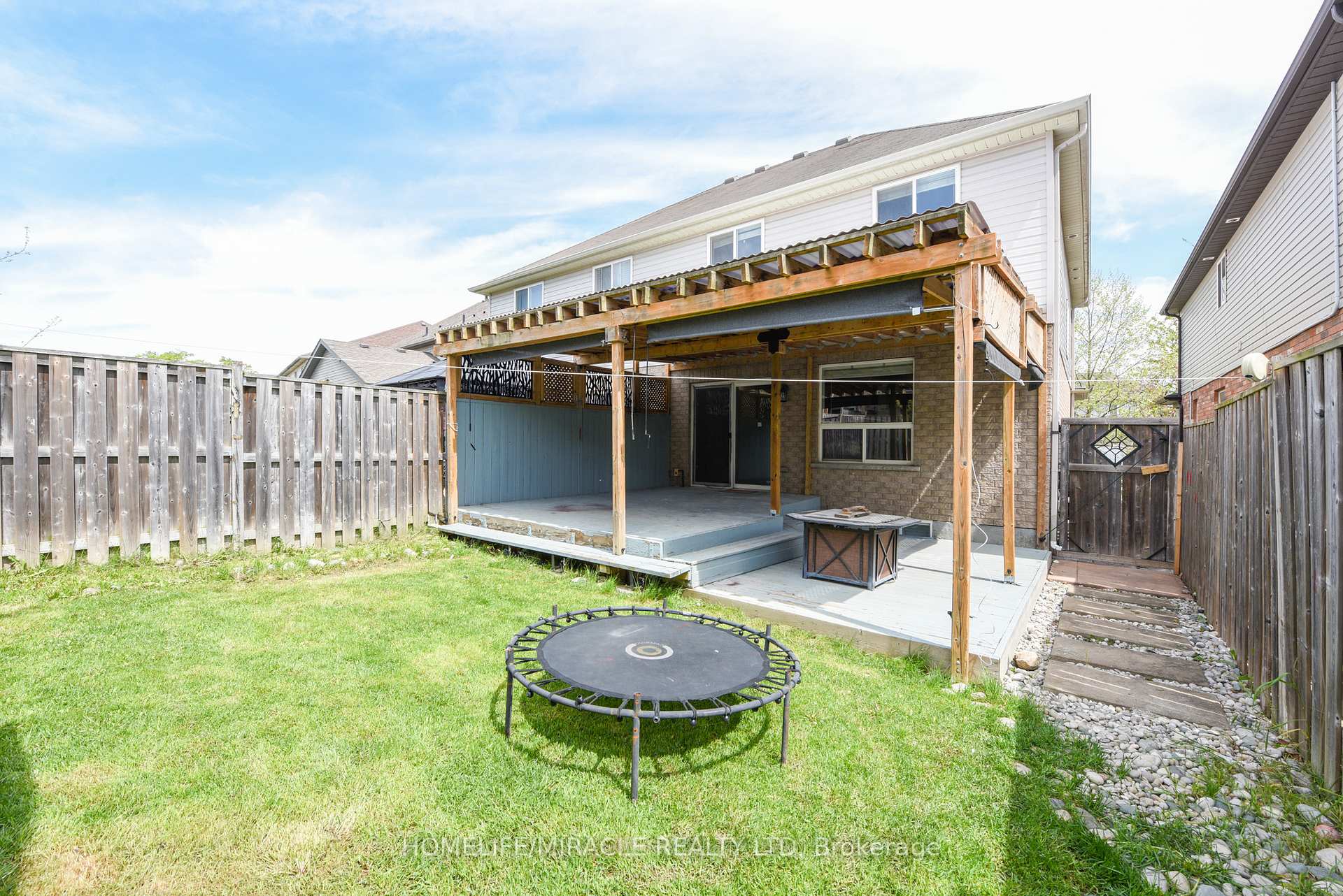 Photo 49 of 32 Vipond Street, Guelph, Grange Road — HOMEH