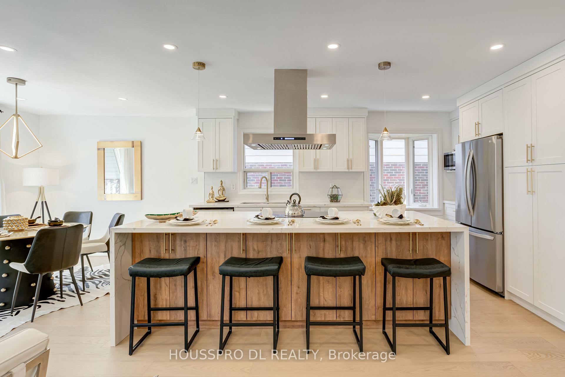 Photo 2 of 231 Romfield Circuit, Markham, Royal Orchard — HOMEH