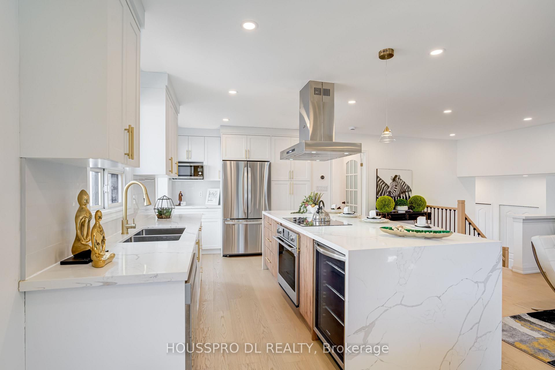 Photo 18 of 231 Romfield Circuit, Markham, Royal Orchard — HOMEH